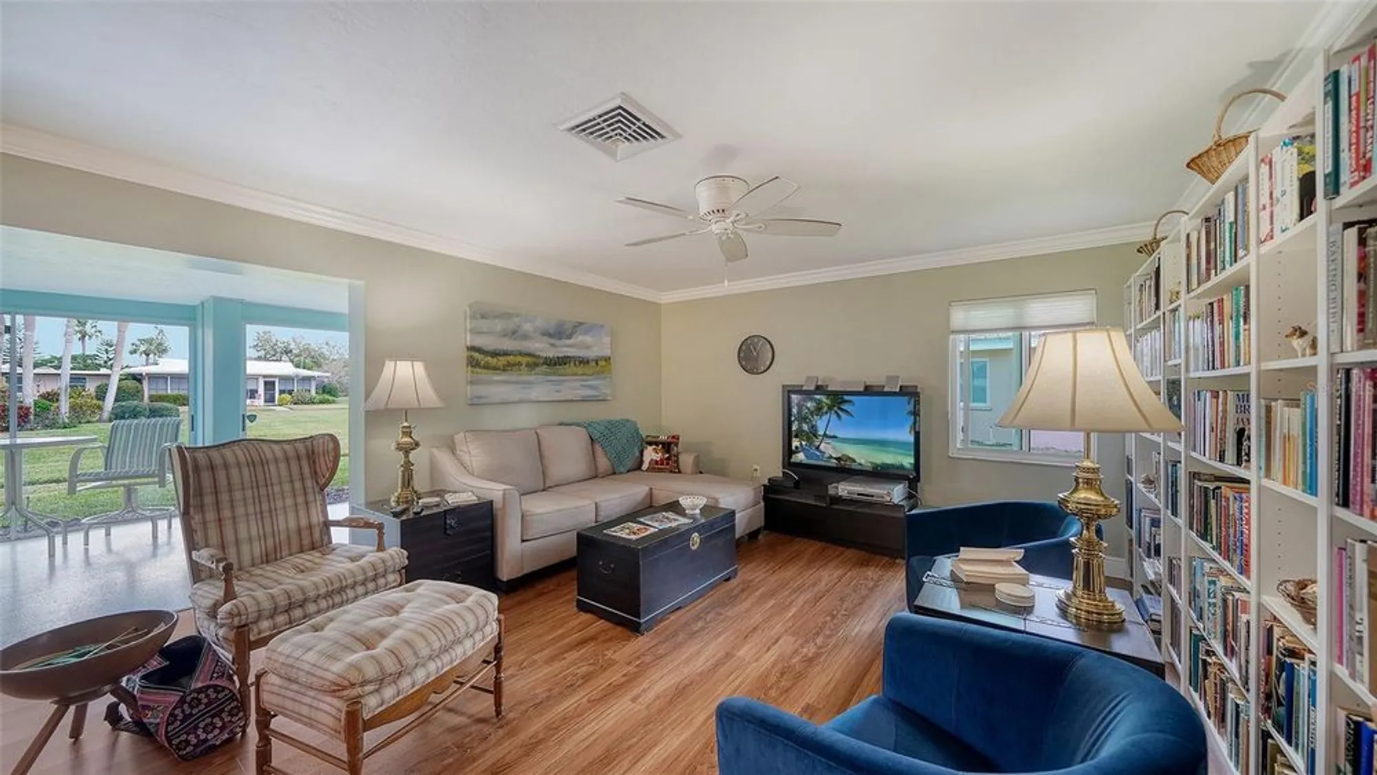 Property Slideshow image 9 of 78 | 3278 village green dr # 1024, Sarasota, FL, 34239