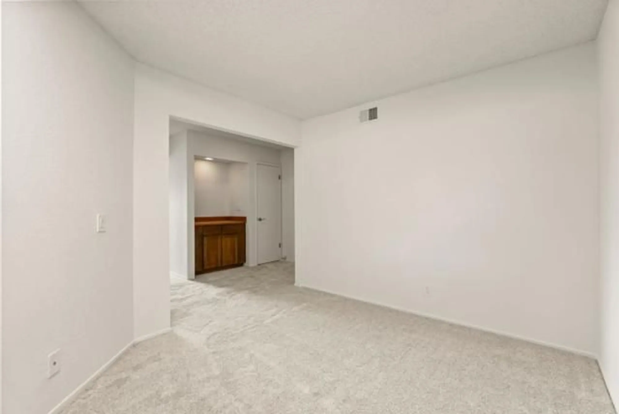 Property Slideshow image 23 of 48 | 8356 charbono ct, San Jose, CA, 95135