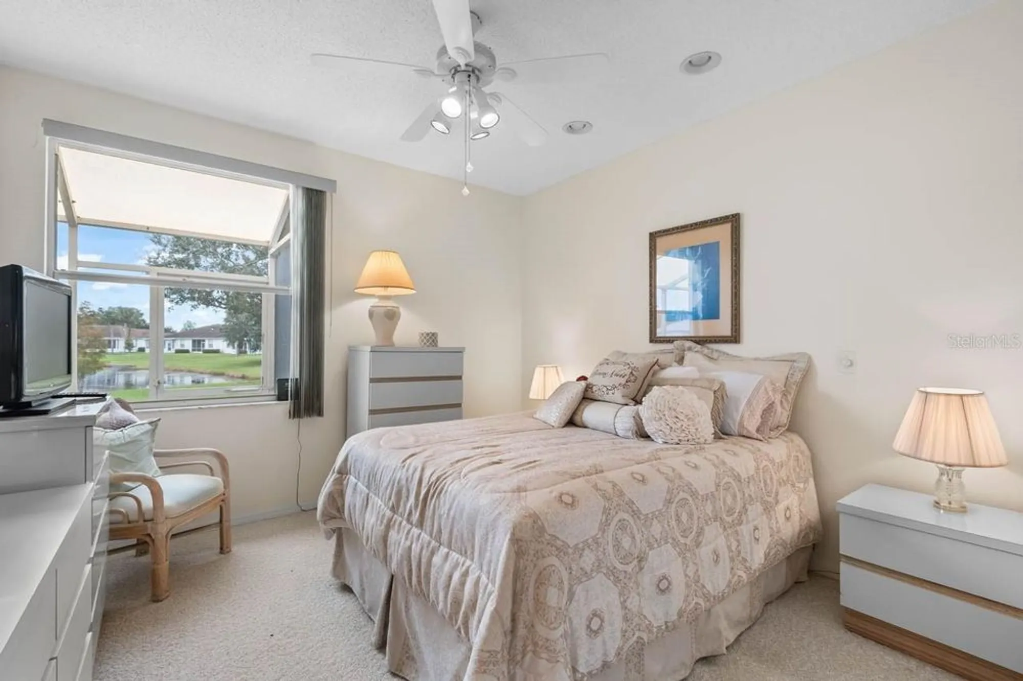 Property Slideshow image 15 of 47 | 1012 radison lake ct 59, Sun City Center, FL, 33573