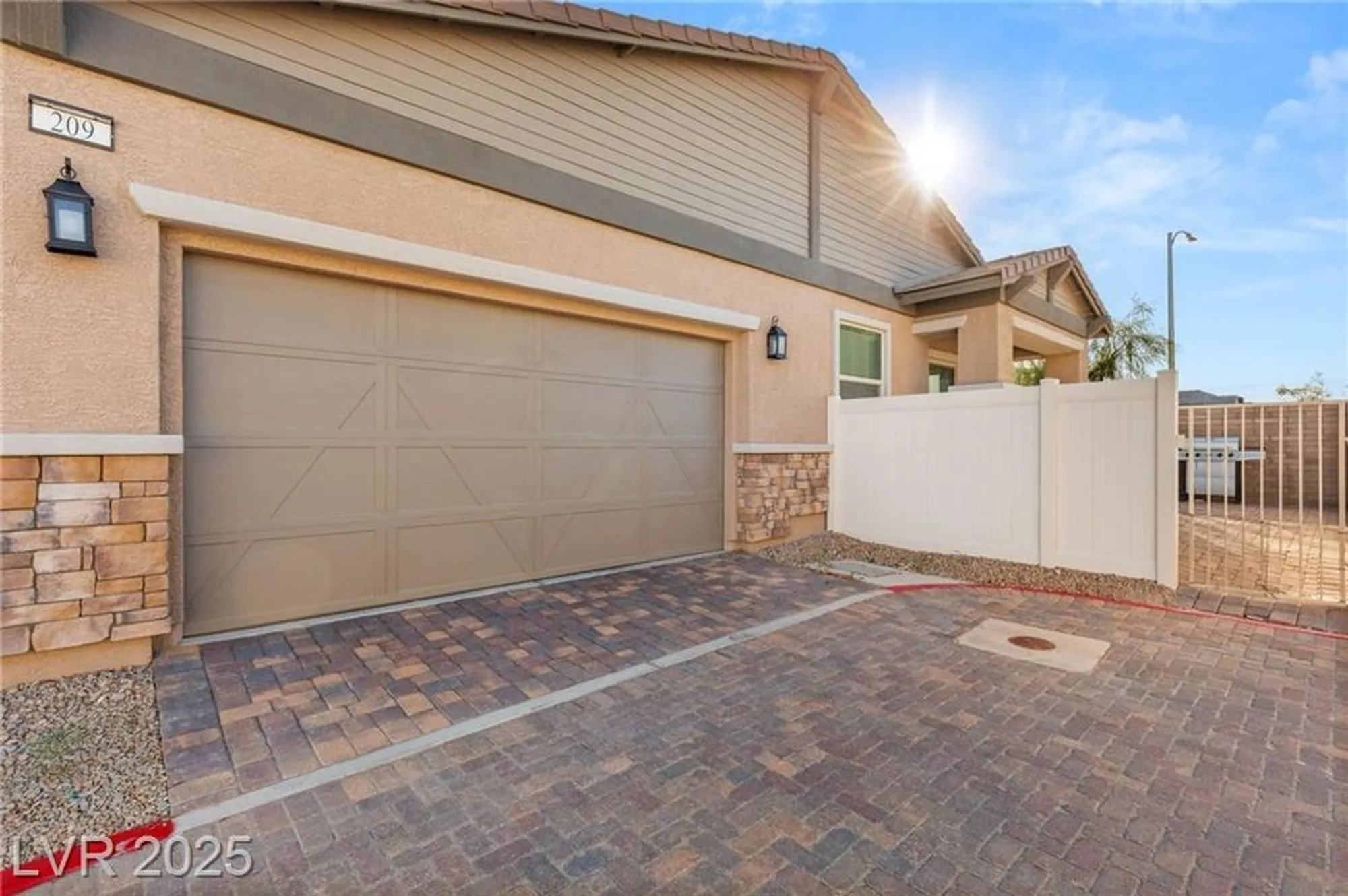 Property Slideshow image 47 of 51 | 209 bellini peak ave, Henderson, NV, 89011