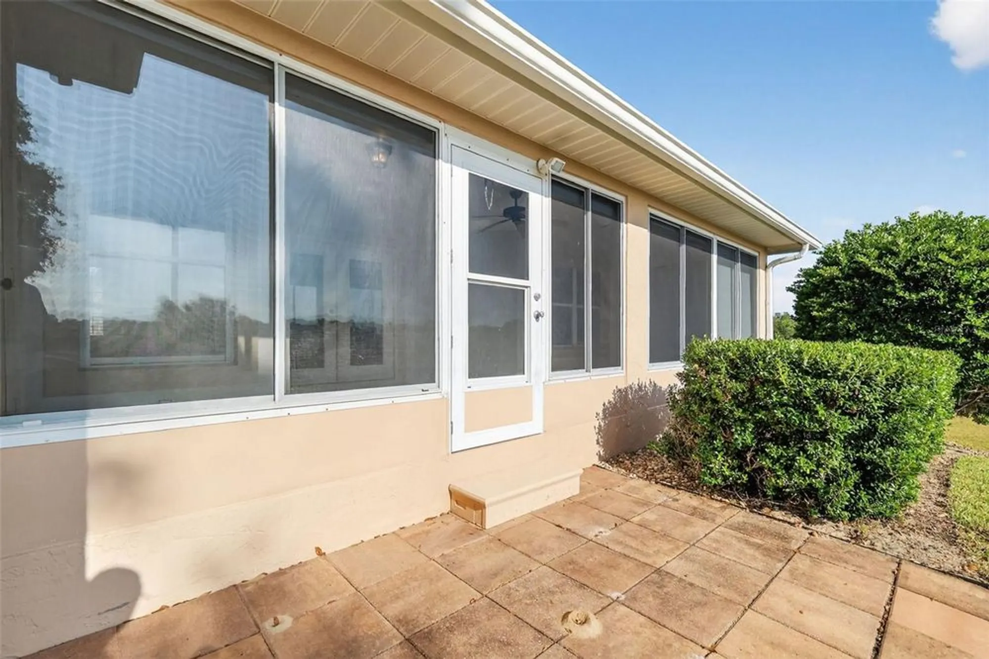 Property Slideshow image 10 of 46 | 5524 saddleback ct, Lady Lake, FL, 32159