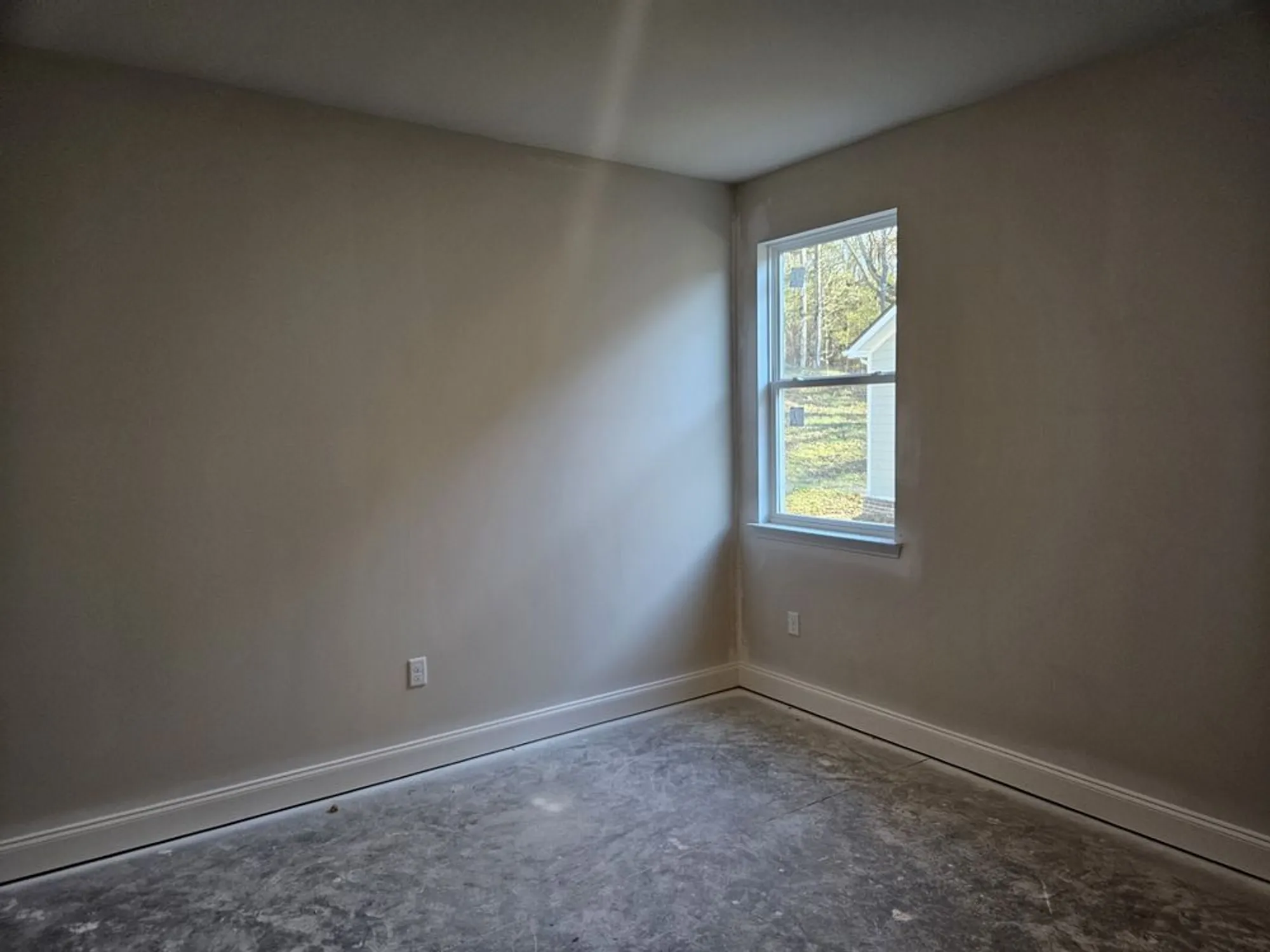 Property Slideshow image 9 of 34 | 356 stonehaus cir, Antioch, TN, 37013