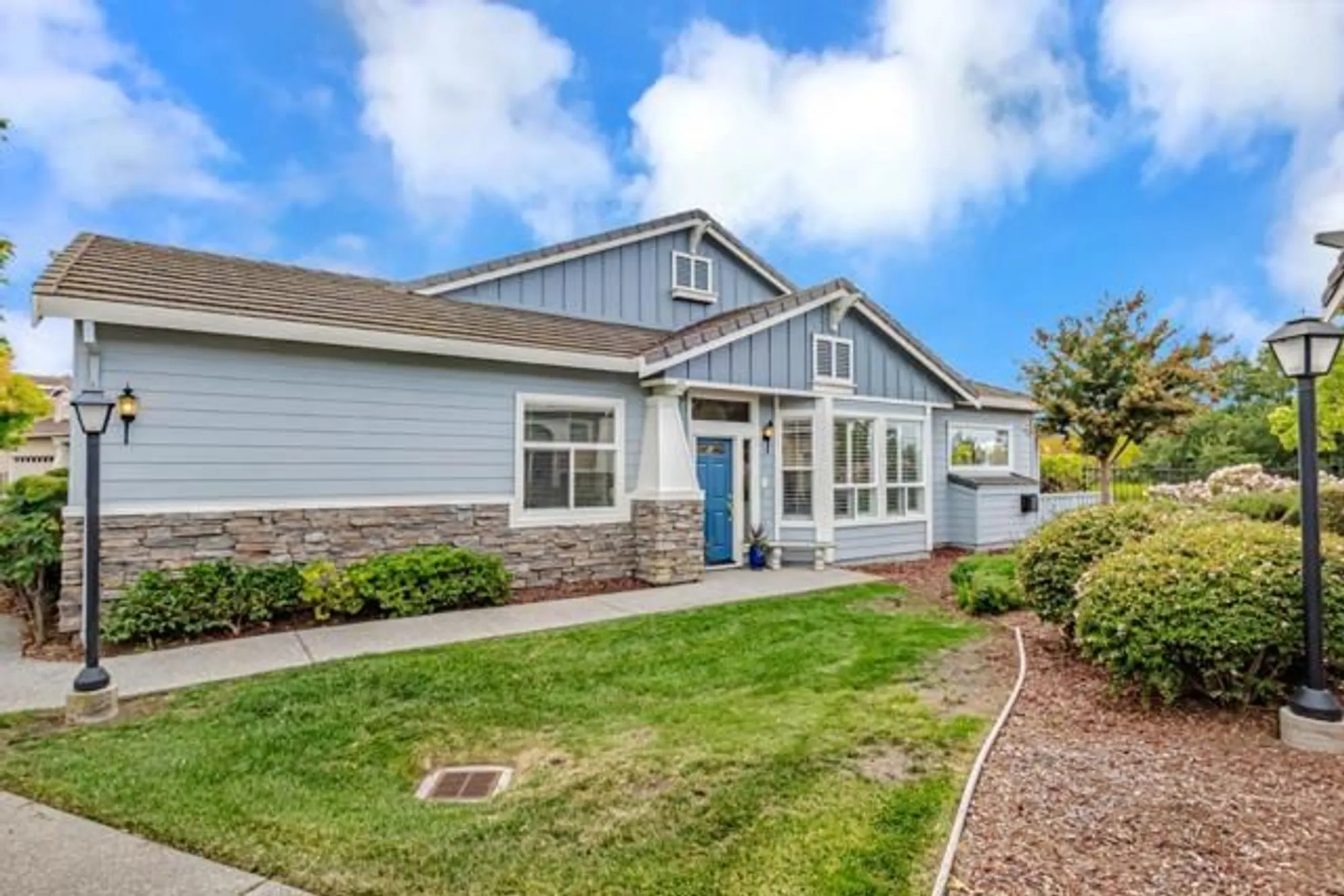 Property Slideshow image 7 of 60 | 2051 folle blanche dr, San Jose, CA, 95135