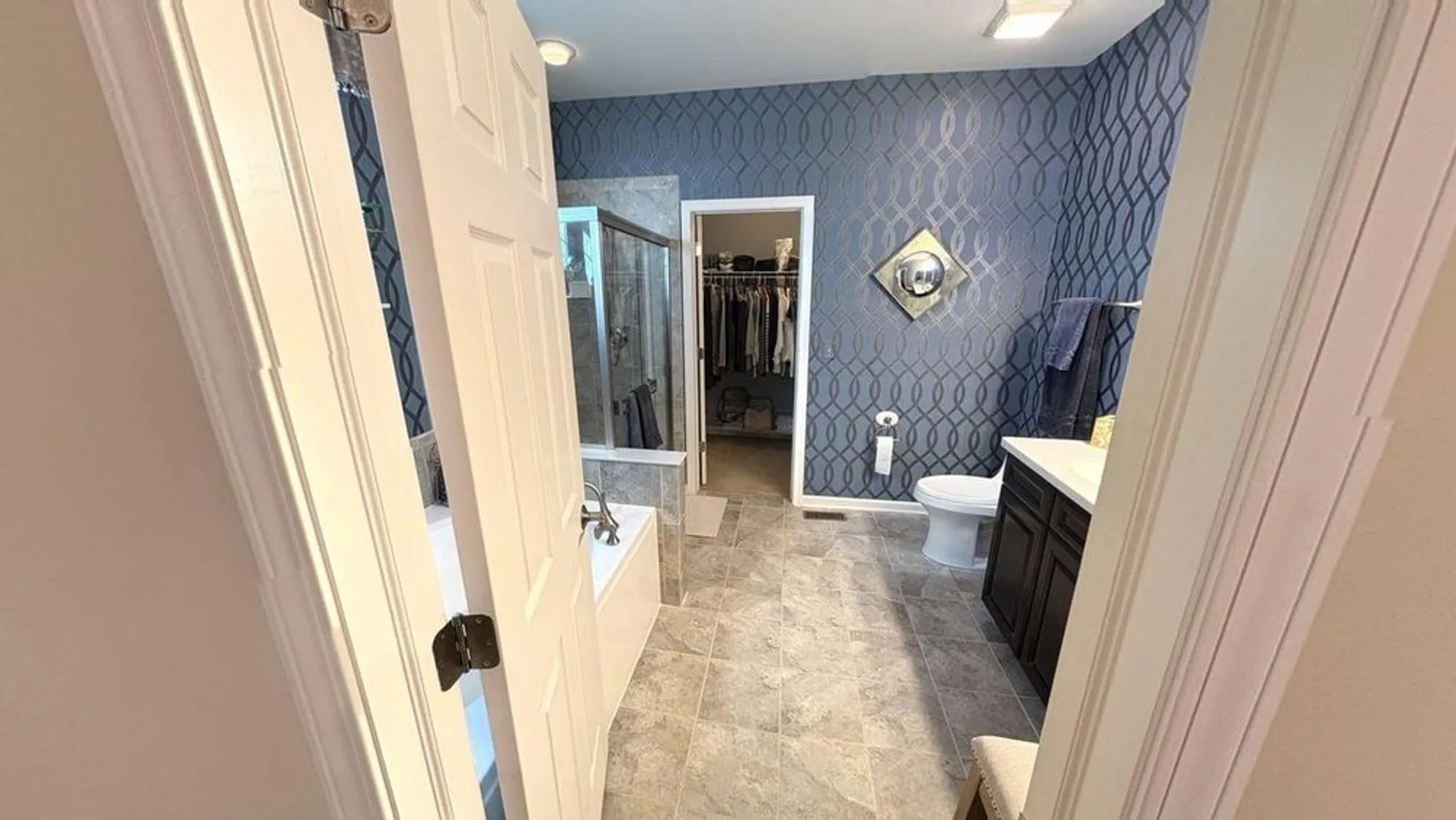 Property Slideshow image 26 of 39 | , Huntley, IL, 60142