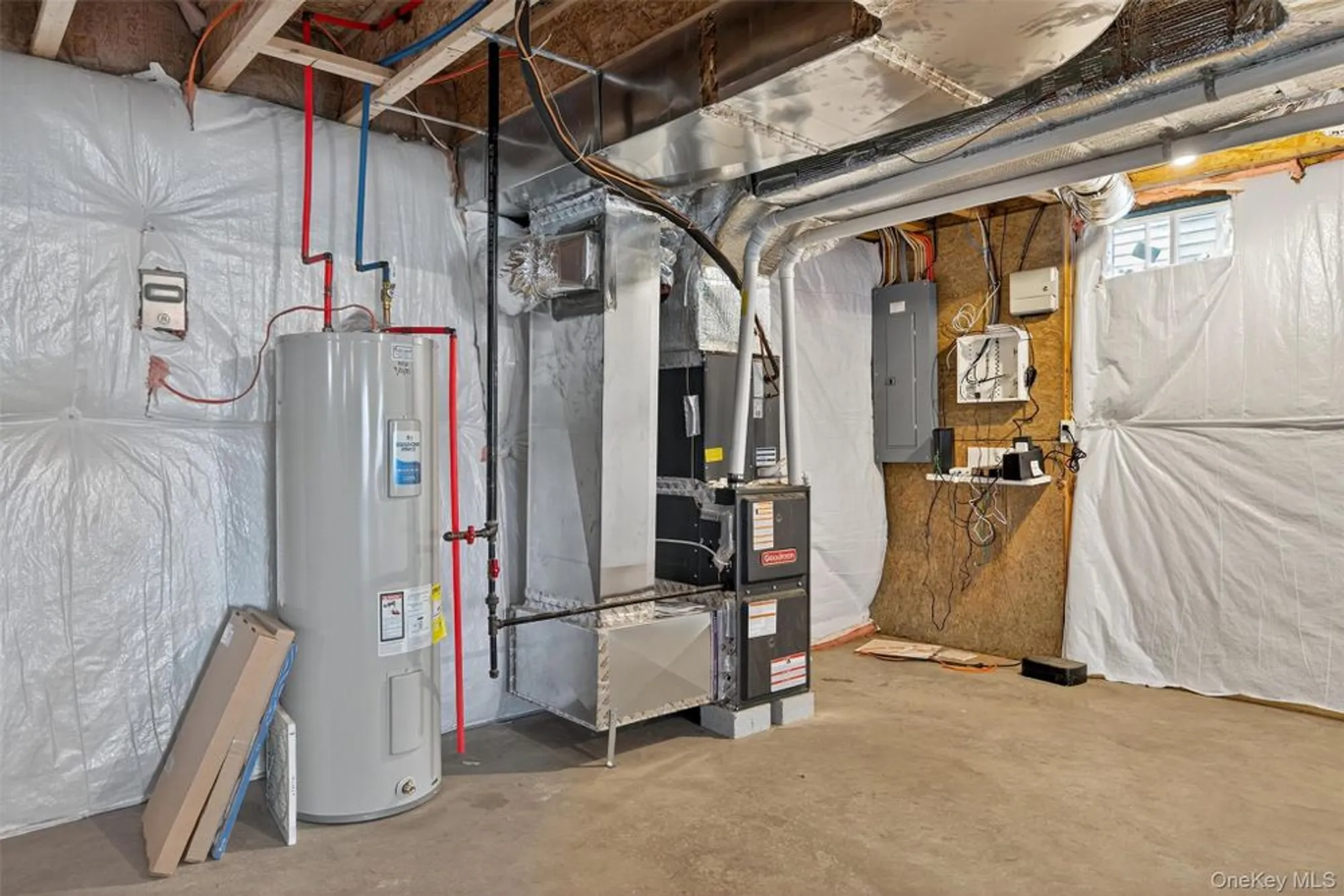 Property Slideshow image 33 of 43 | 21 cyprus dr, Middletown, NY, 10940