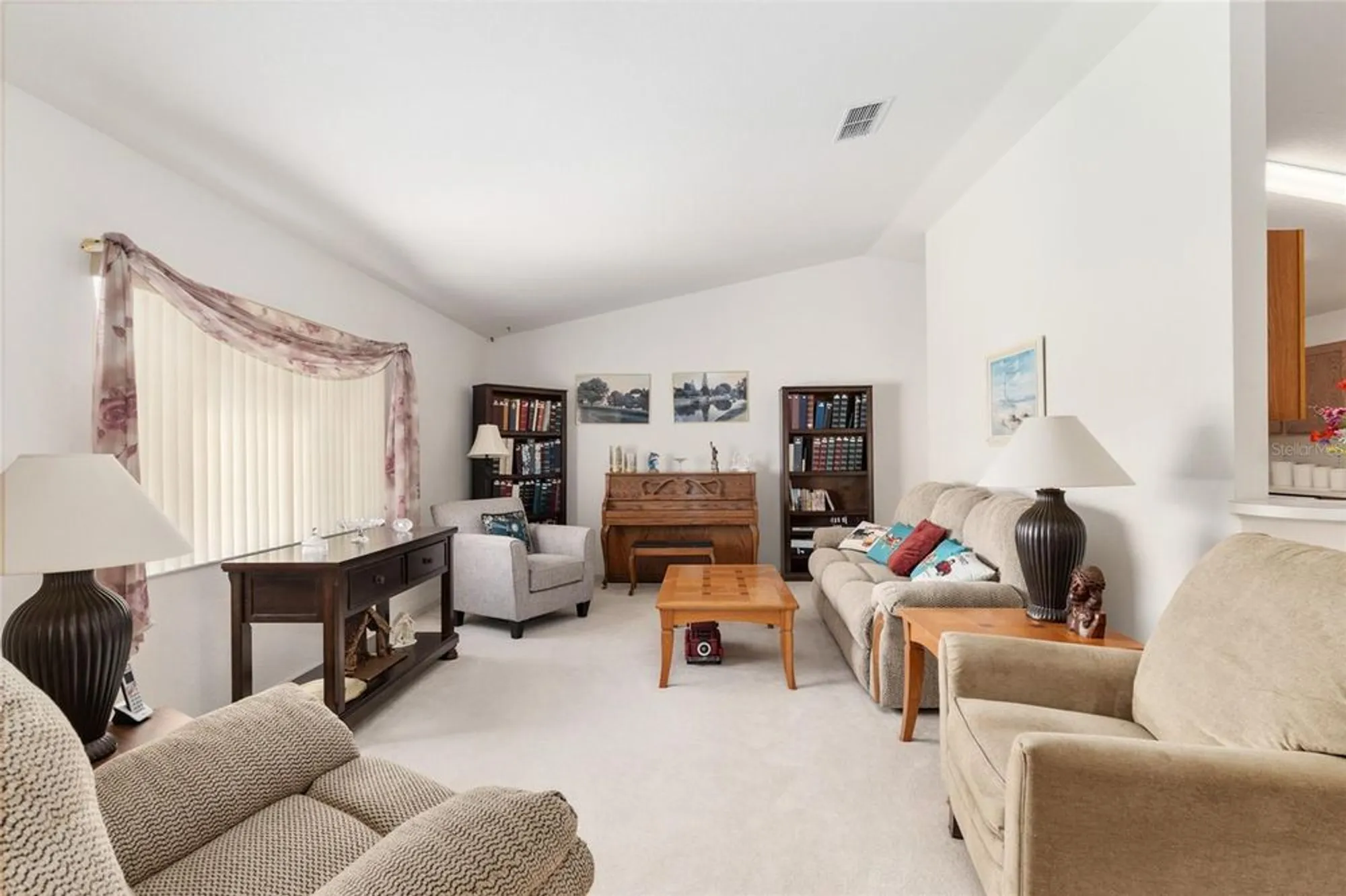 Property Slideshow image 9 of 58 | 11587 sw 139th pl, Dunnellon, FL, 34432