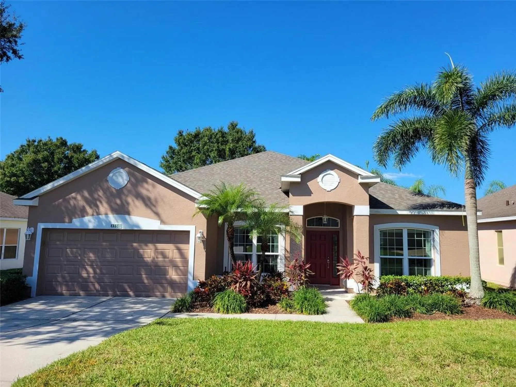 Property Slideshow image 1 of 48 | 3550 chessington st, Clermont, FL, 34711