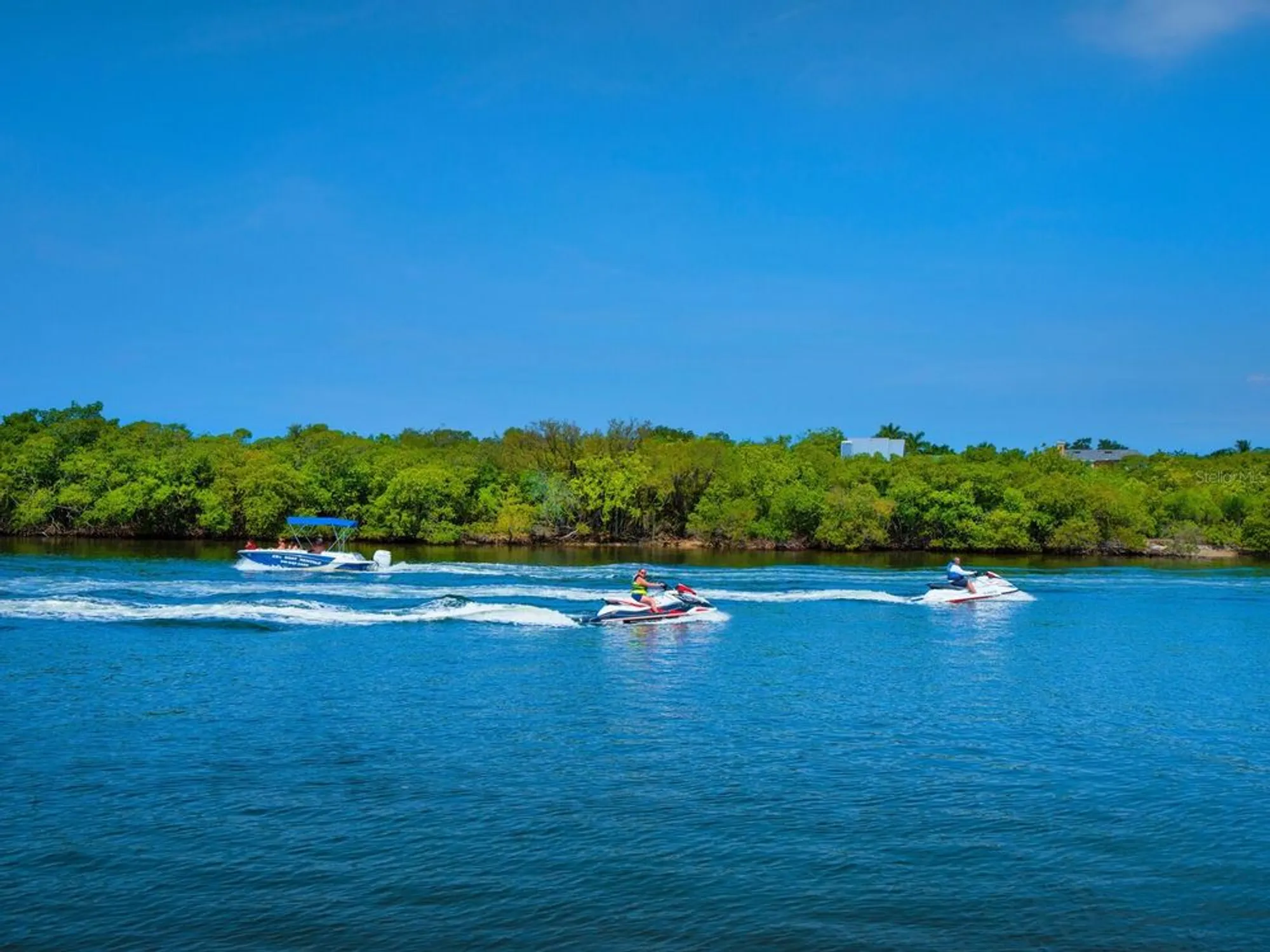 Property Slideshow image 38 of 38 | 5440 eagles point cir 405, Sarasota, FL, 34231