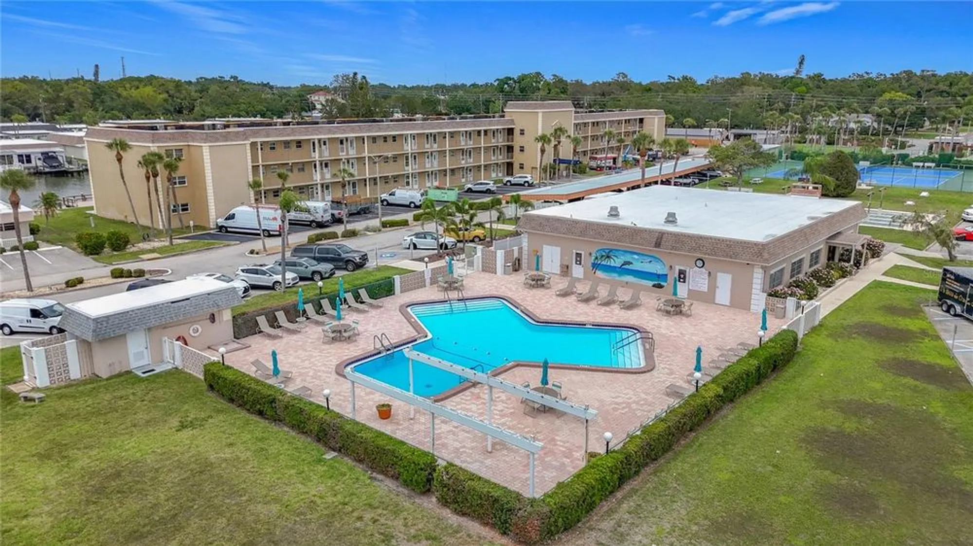 Property Slideshow image 33 of 39 | 1 boca ciega point blvd apt 215, St Petersburg, FL, 33708