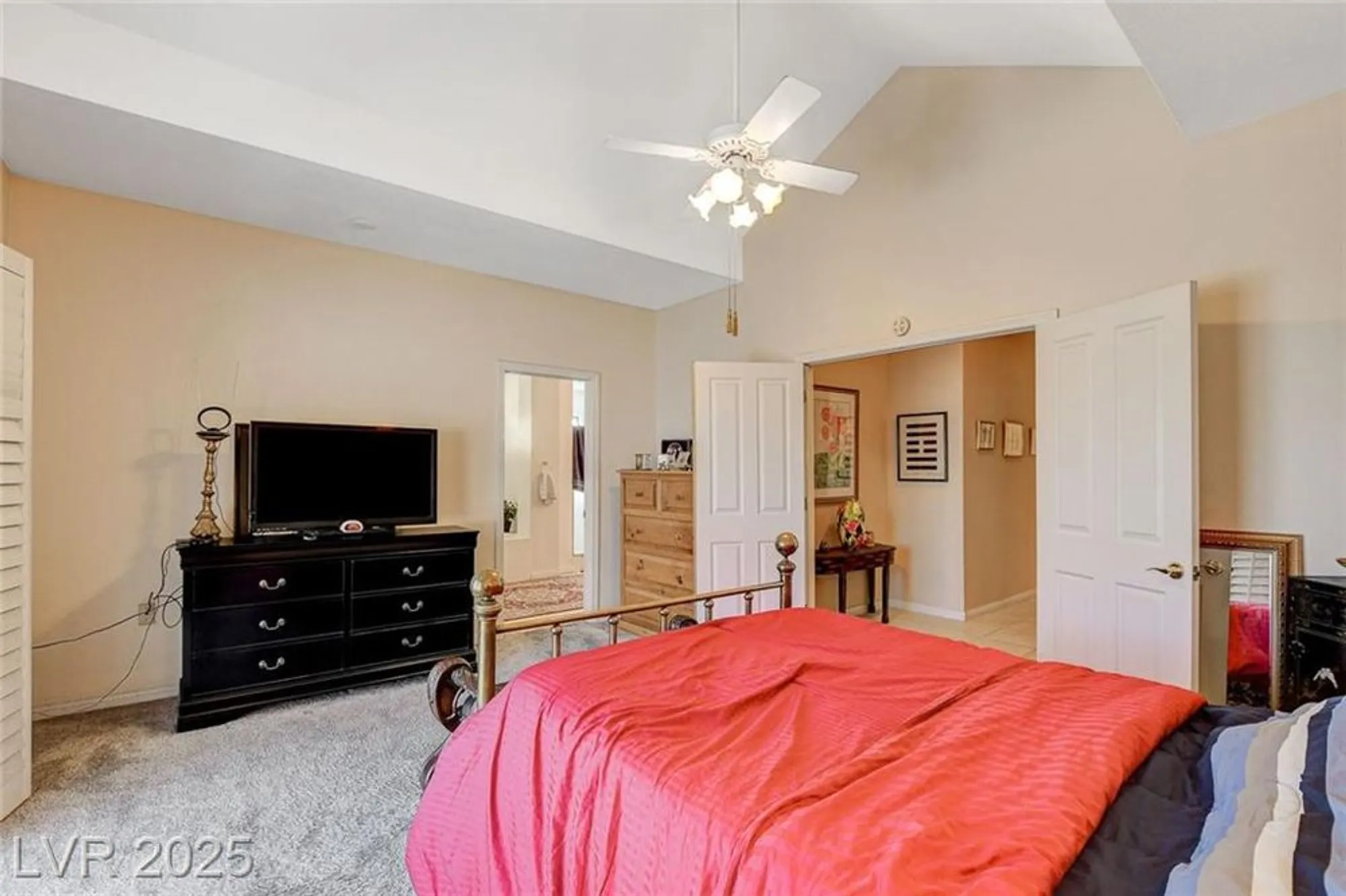 Property Slideshow image 30 of 63 | 352 mill hollow rd, Las Vegas, NV, 89107