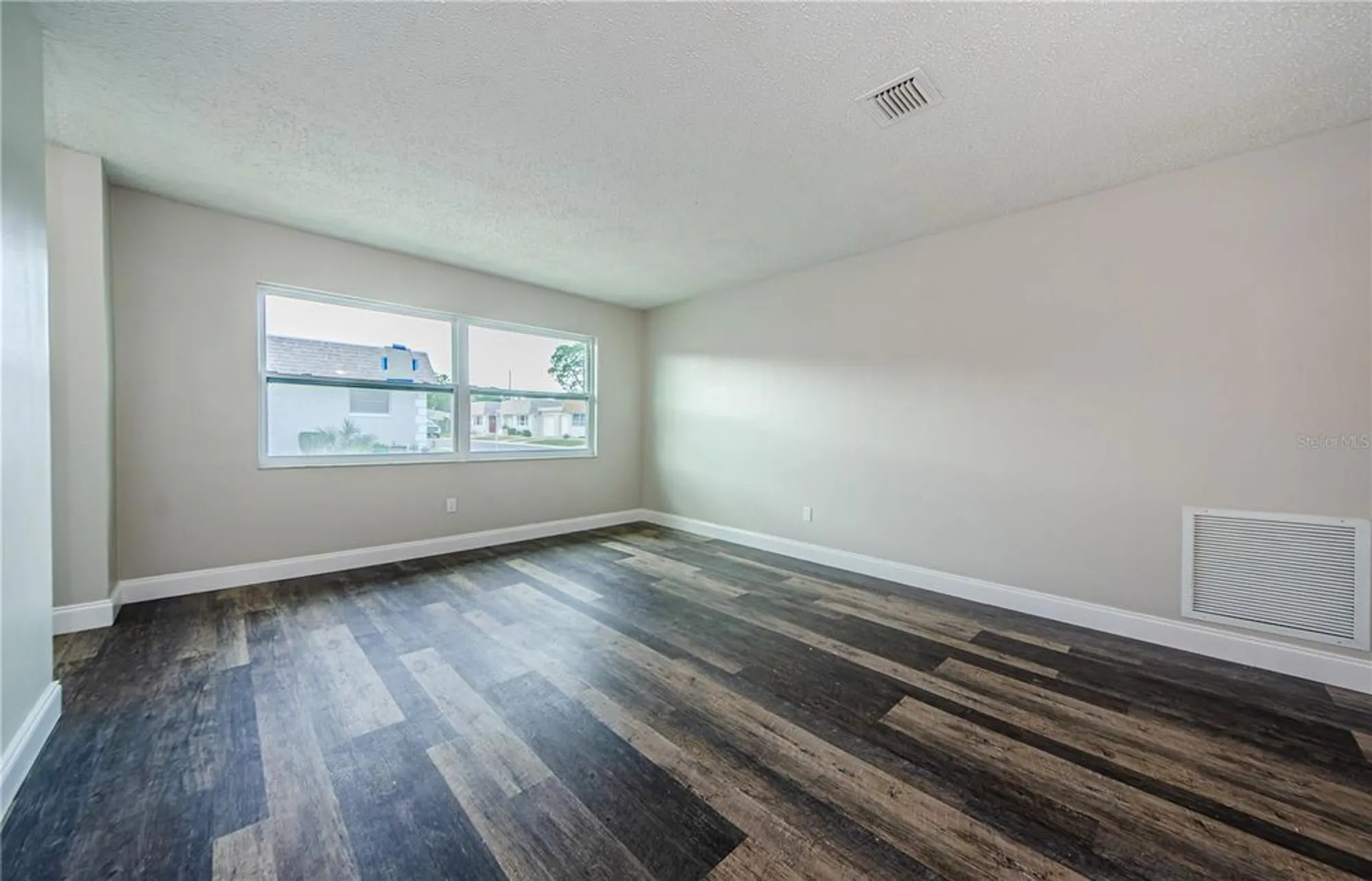 Property Slideshow image 10 of 36 | 6935 monte carlo, Pinellas Park, FL, 33781