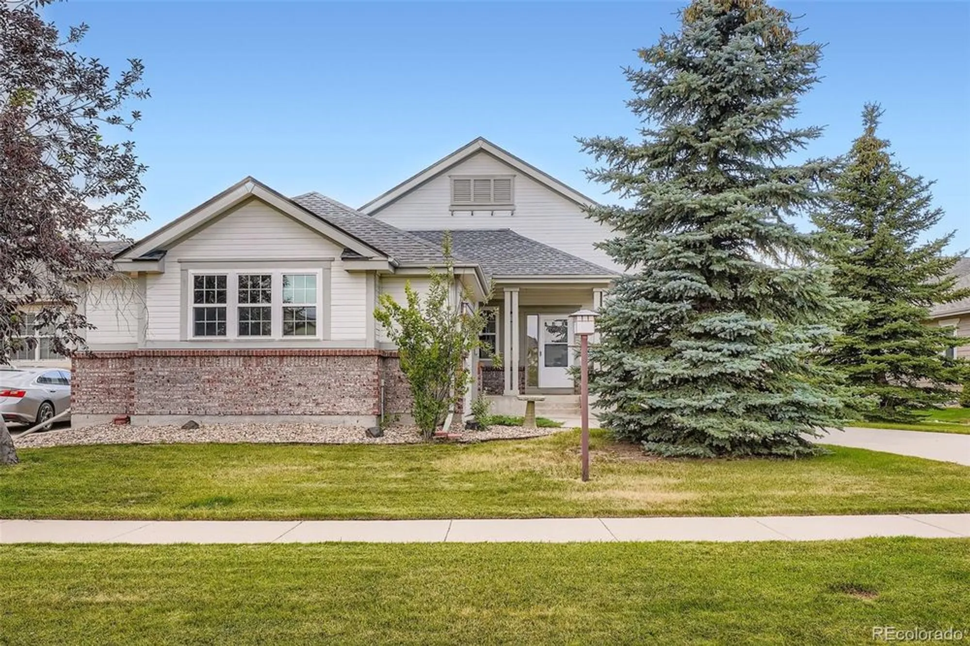 Property Slideshow image 3 of 36 | 7831 s addison way, Aurora, CO, 80016