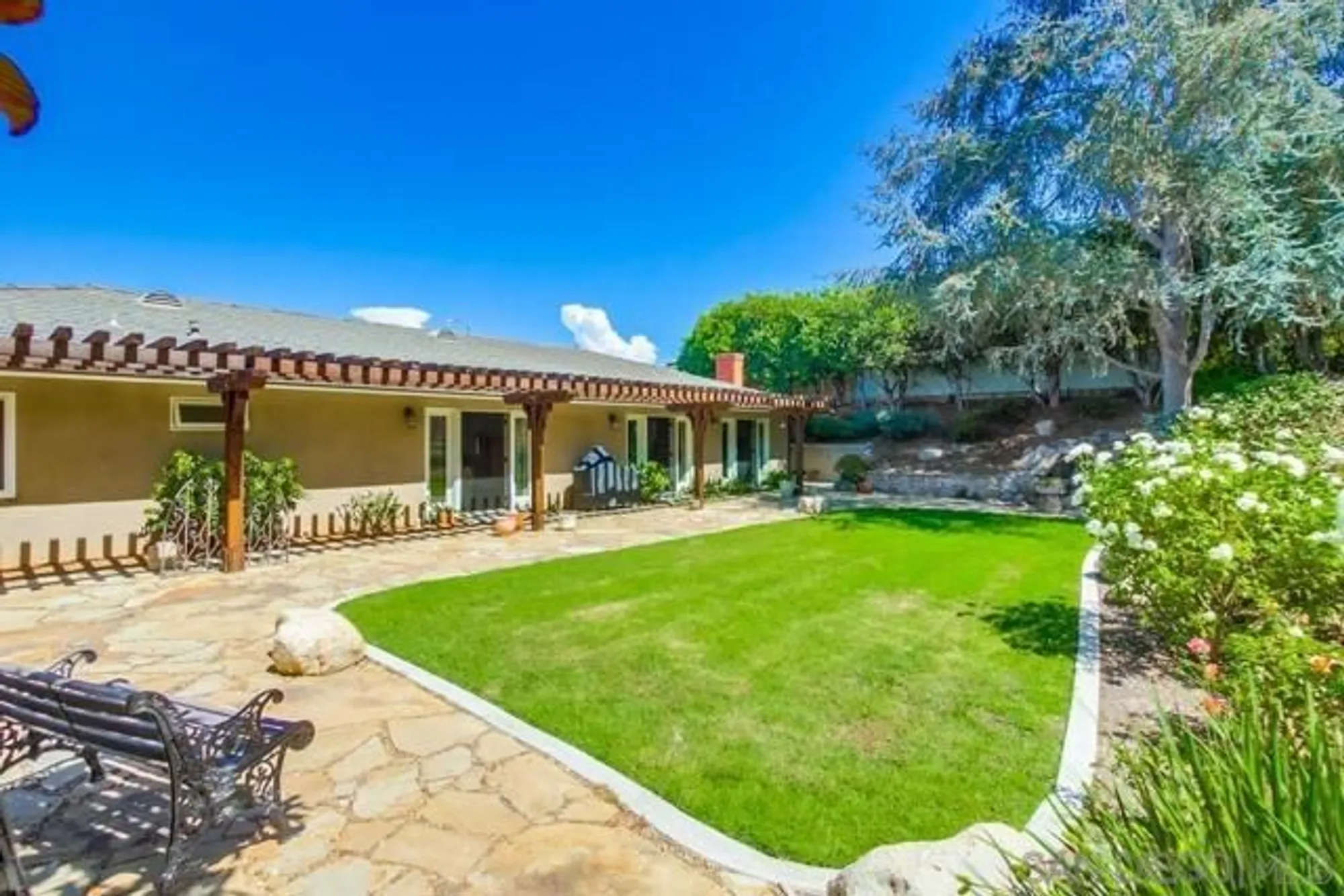 Property Slideshow image 42 of 44 | 1454 la plaza dr, San Marcos, CA, 92078