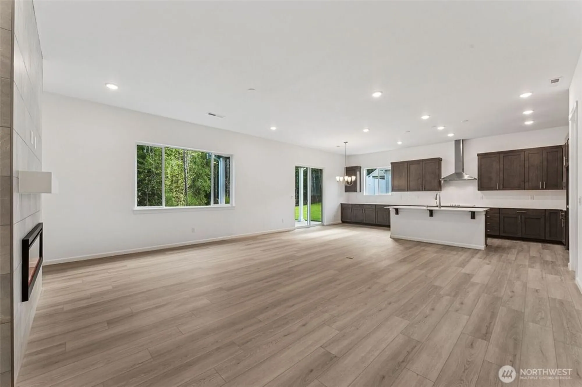 Property Slideshow image 8 of 15 | 51 mccartney peak # 74, Port Ludlow, WA, 98365