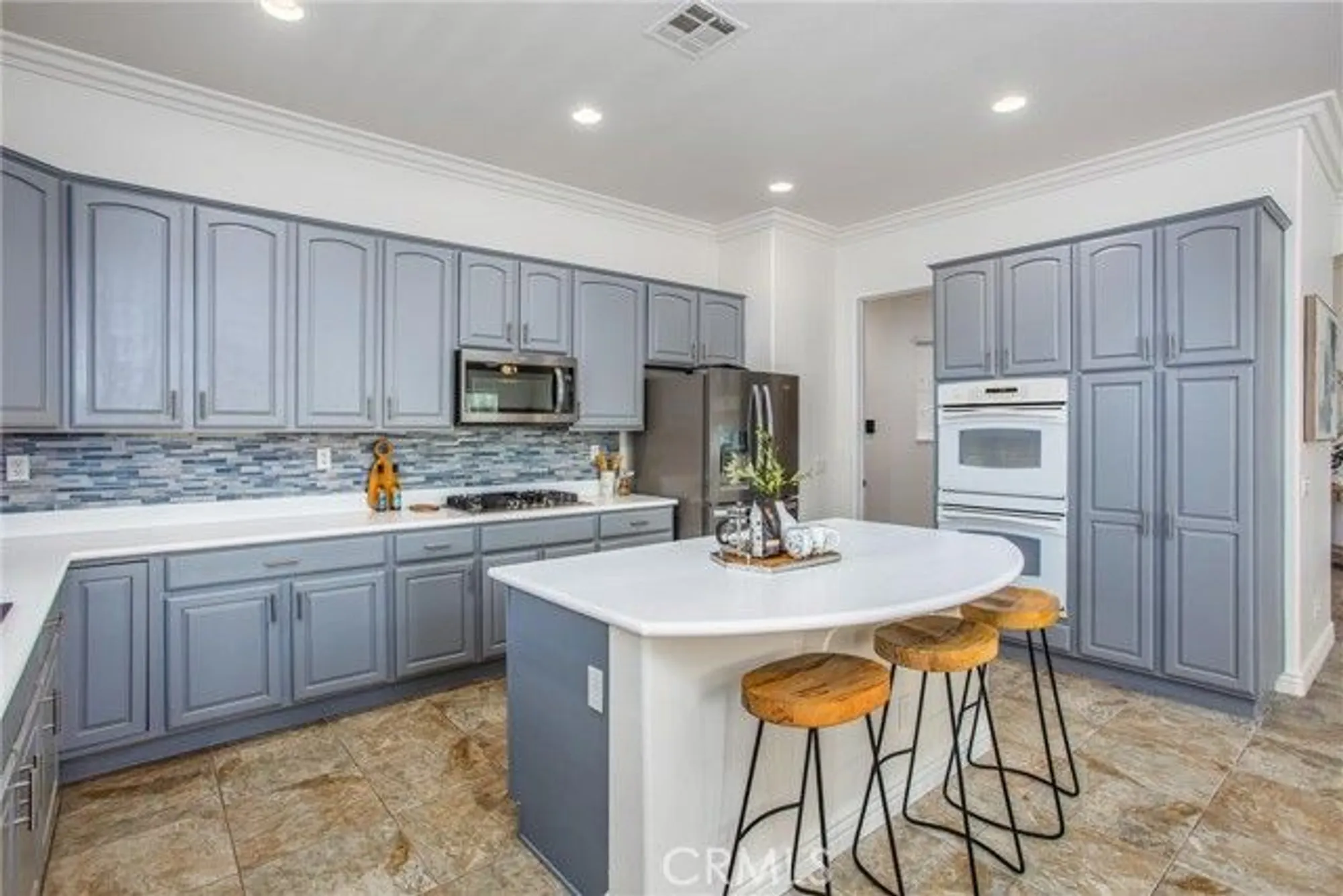 Property Slideshow image 12 of 36 | 967 hidden oaks dr, Beaumont, CA, 92223