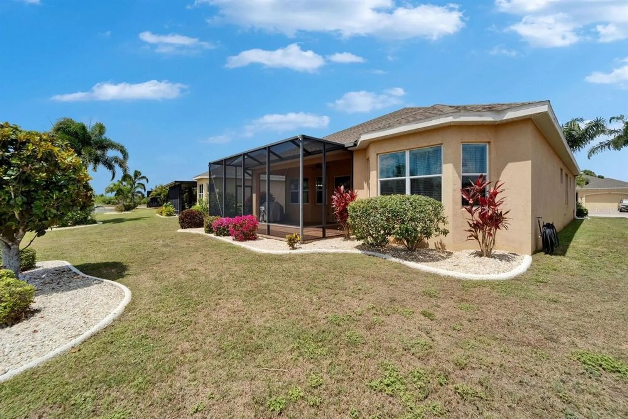 Property Slideshow image 33 of 43 | 1643 emerald dunes dr, Sun City Center, FL, 33573