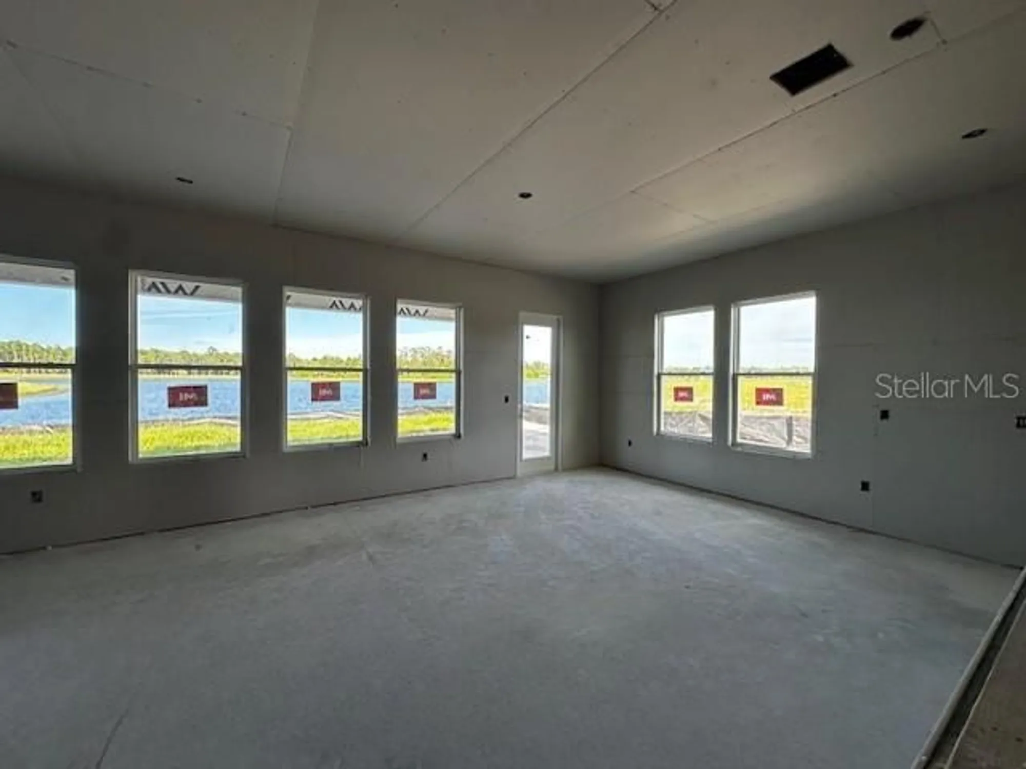 Property Slideshow image 7 of 25 | 422 junonia blvd, New Smyrna Beach, FL, 32168