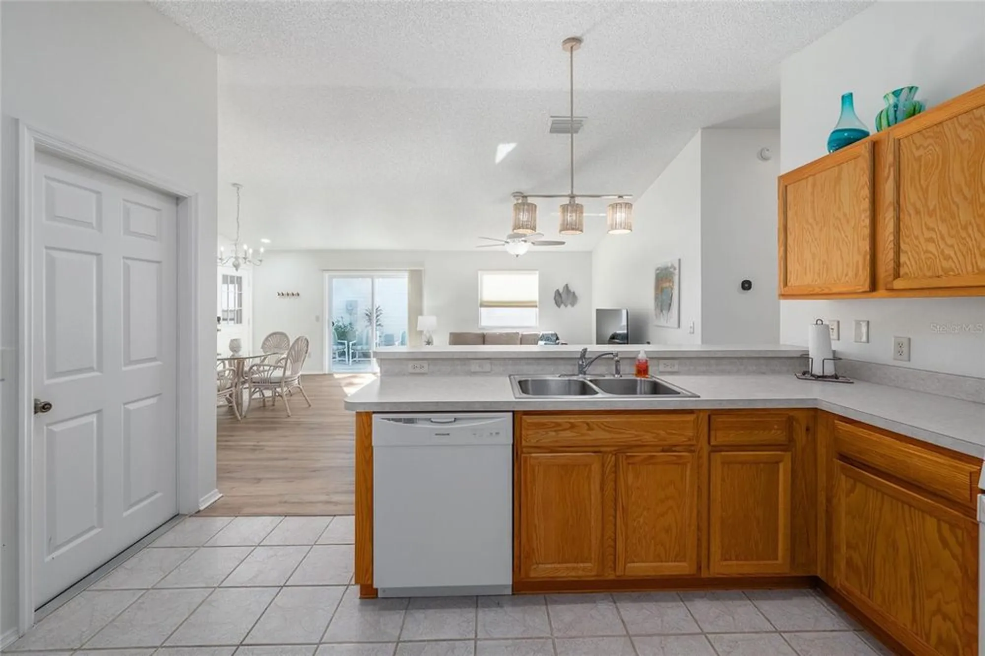Property Slideshow image 16 of 34 | 16966 se 94th sunnybrook cir, The Villages, FL, 32162