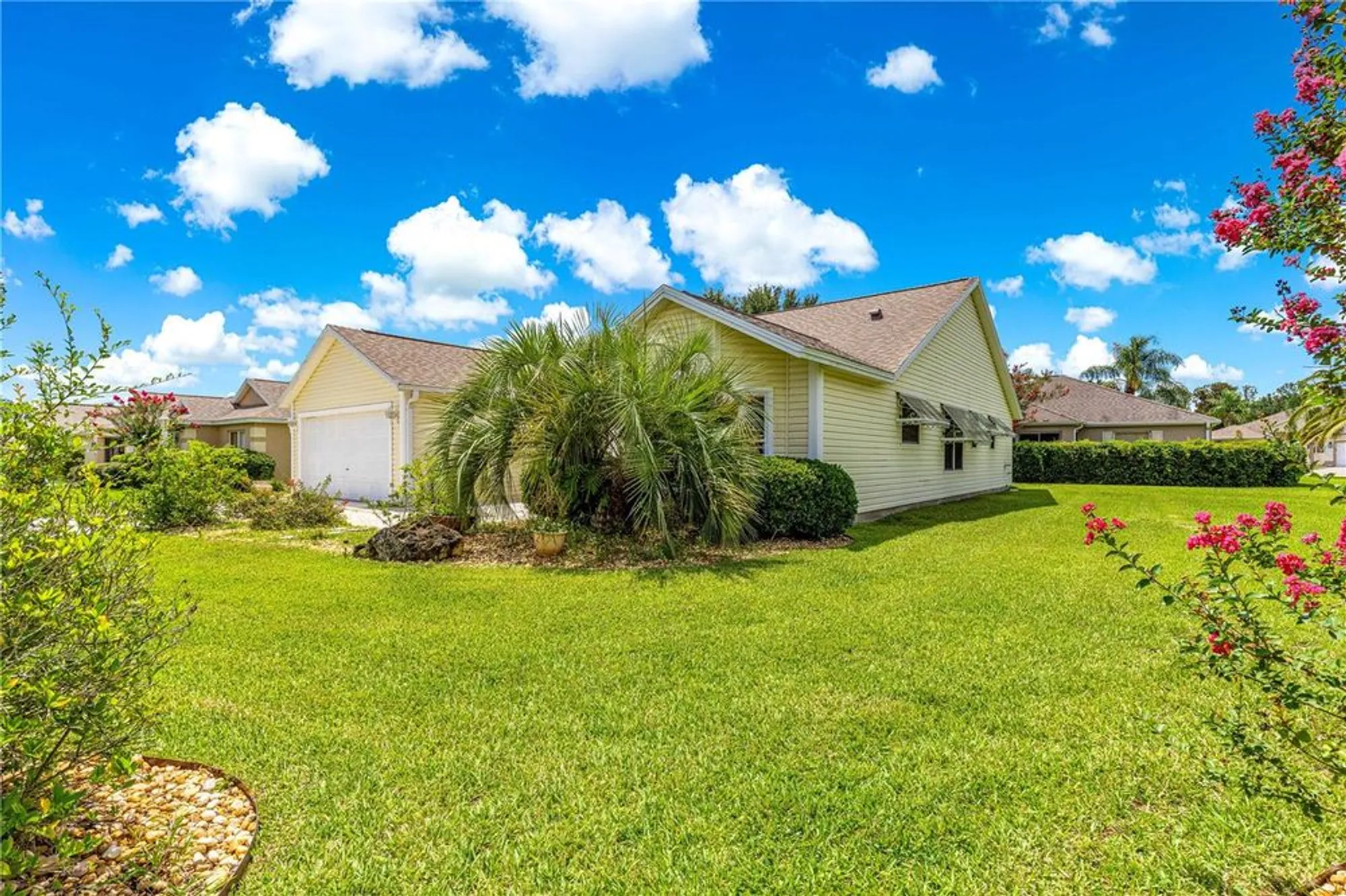 Property Slideshow image 46 of 58 | 2450 merida cir, The Villages, FL, 32162