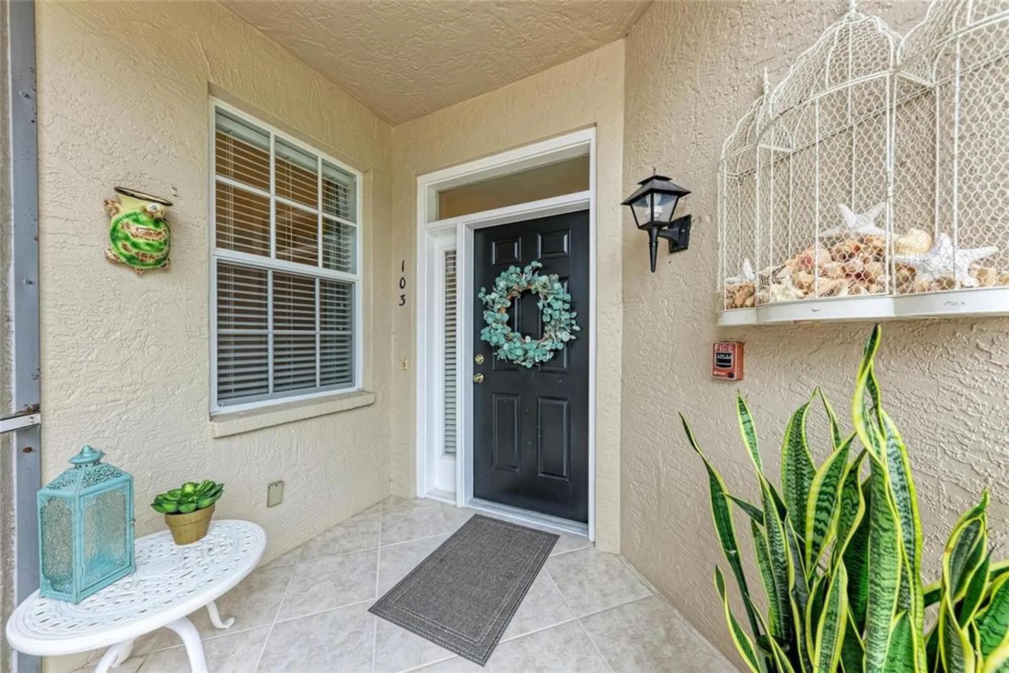 Property Slideshow image 2 of 43 | 119 woodbridge dr 103, Venice, FL, 34293