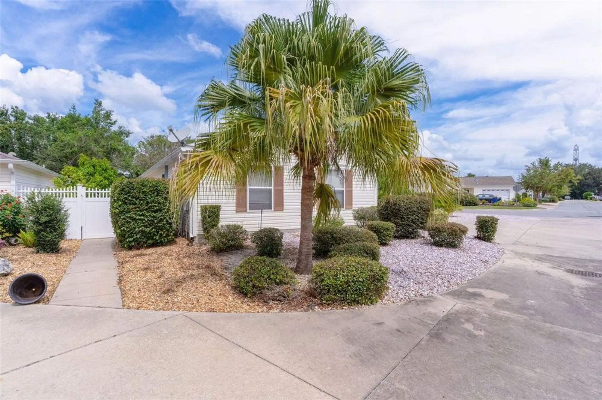 Property Slideshow image 4 of 48 | 9089 se 177th belmont pl, The Villages, FL, 32162