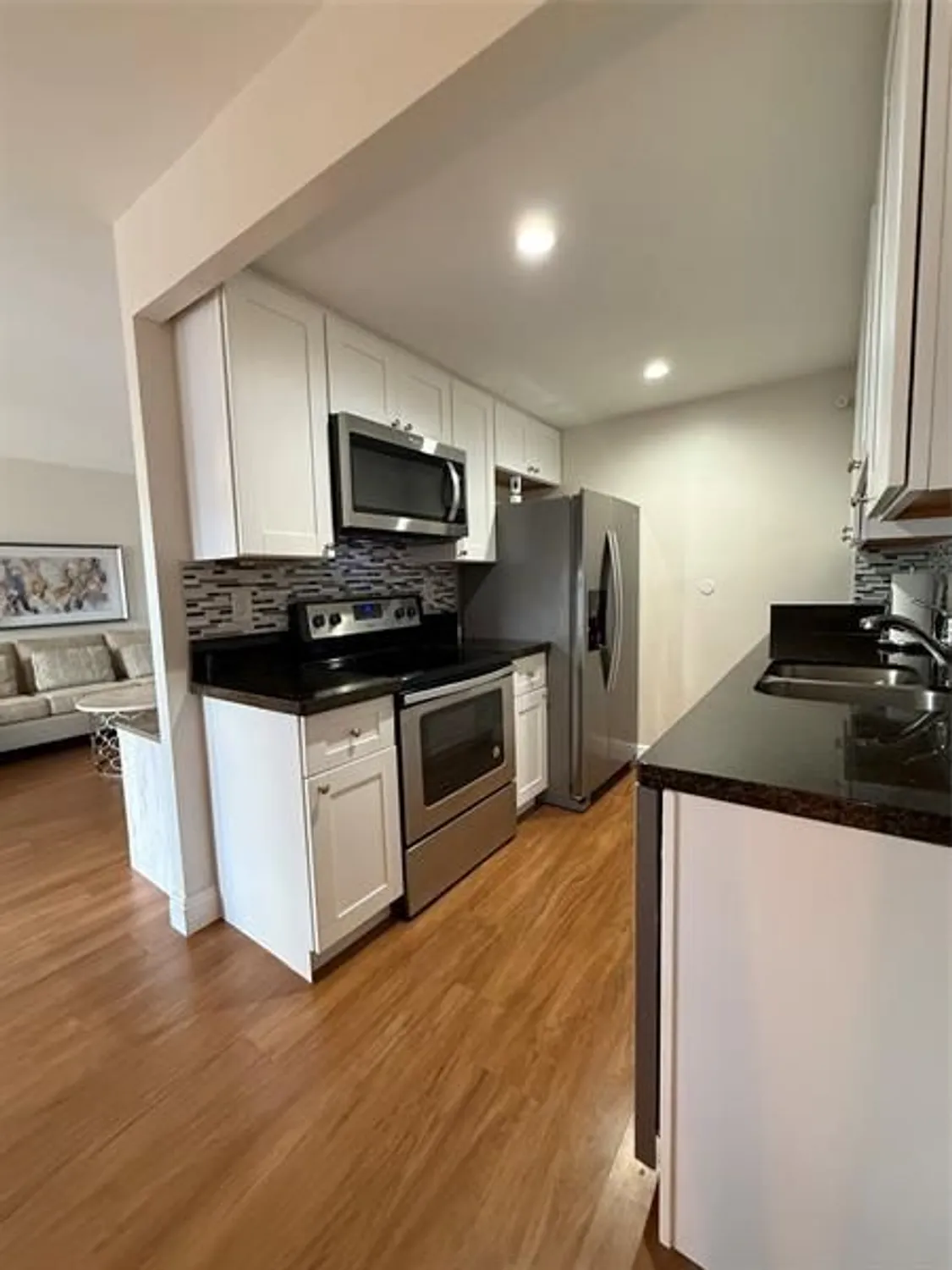 Property Slideshow image 4 of 21 | 2028 exeter b # 2028, Boca Raton, FL, 33434