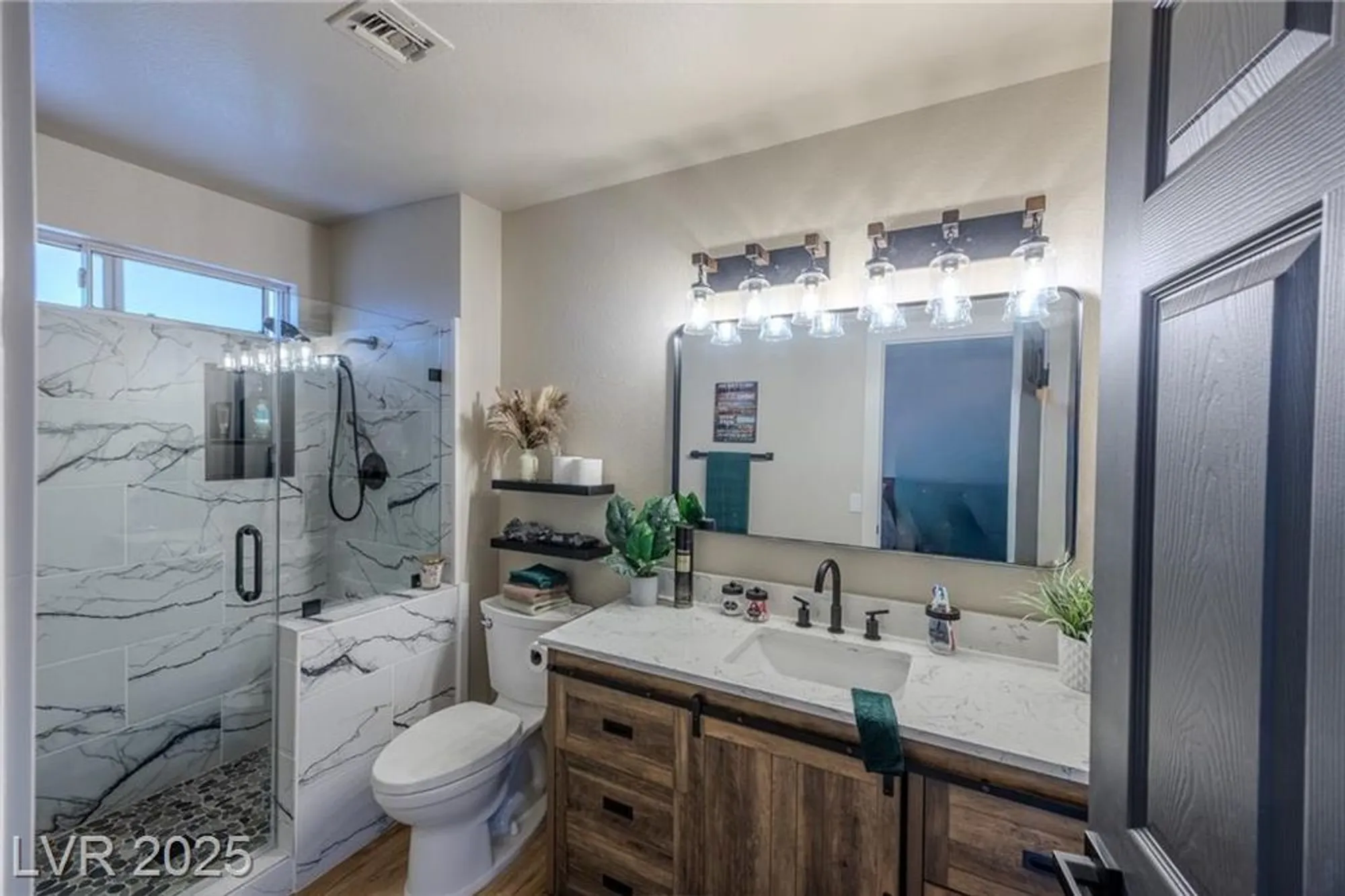 Property Slideshow image 22 of 29 | 9305 quail ridge dr, Las Vegas, NV, 89134