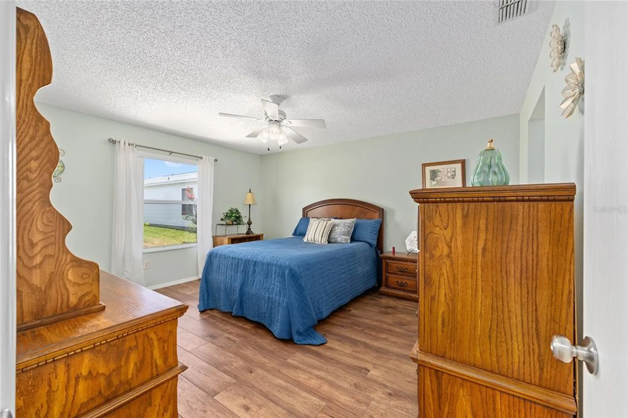 Property Slideshow image 21 of 45 | 2805 burgos dr, The Villages, FL, 32162