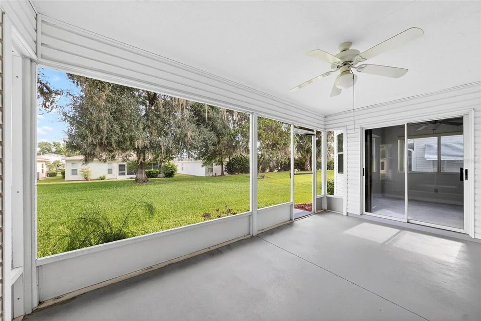 Property Slideshow image 5 of 60 | 651 timbercrest dr, Leesburg, FL, 34748