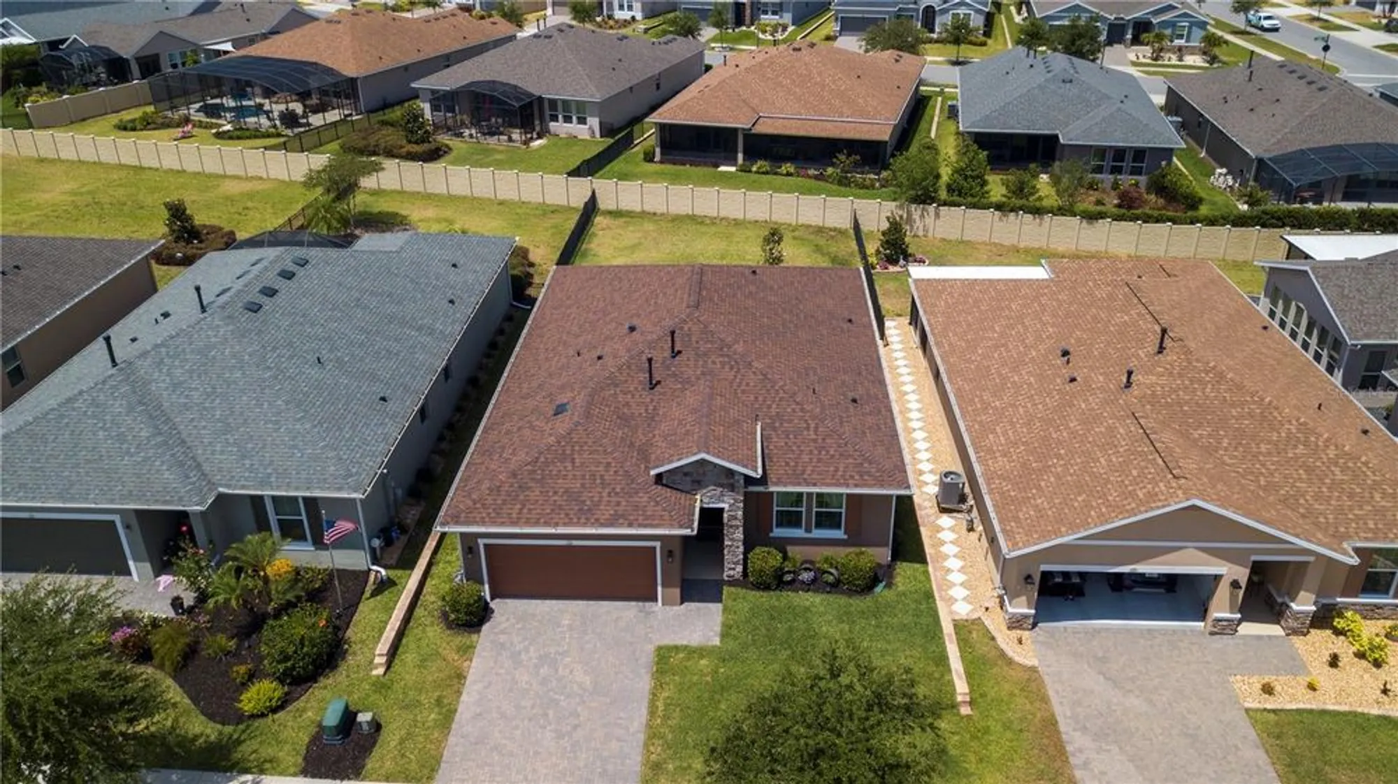 Property Slideshow image 39 of 61 | 125 silver maple rd, Groveland, FL, 34736