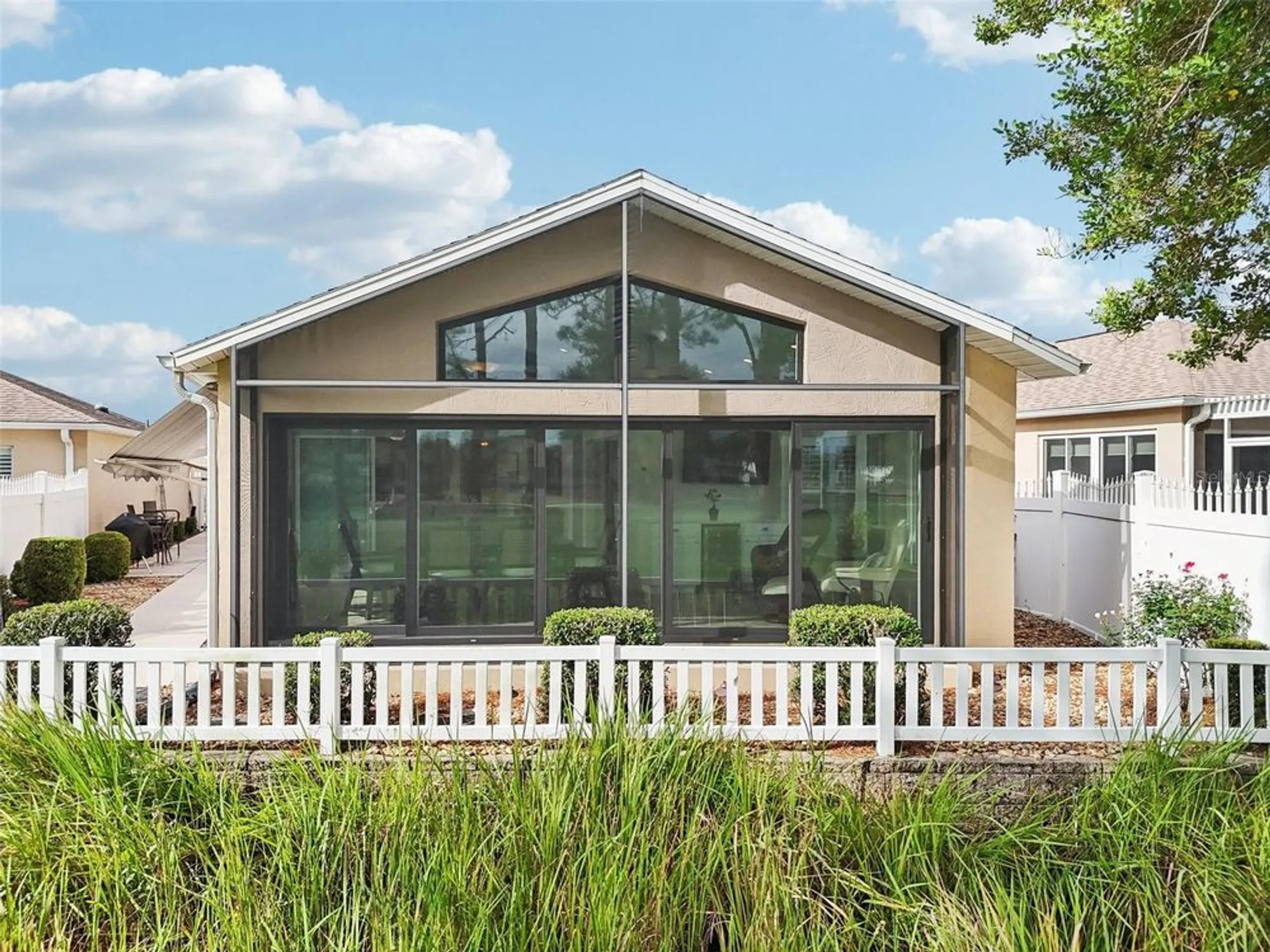 Property Slideshow image 39 of 52 | 1868 dalton dr, The Villages, FL, 32162