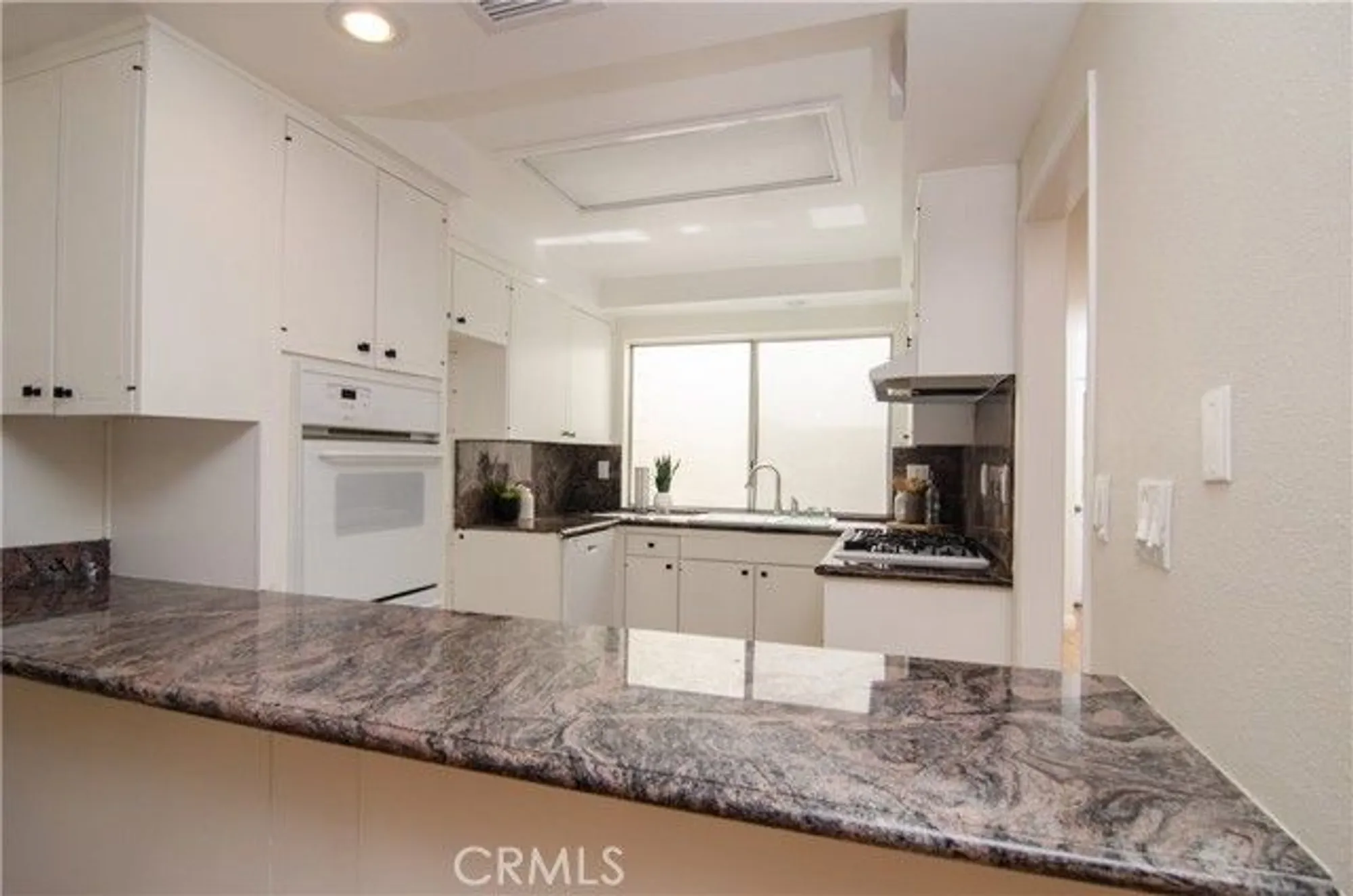 Property Slideshow image 15 of 44 | 26701 oak branch cir, Newhall, CA, 91321