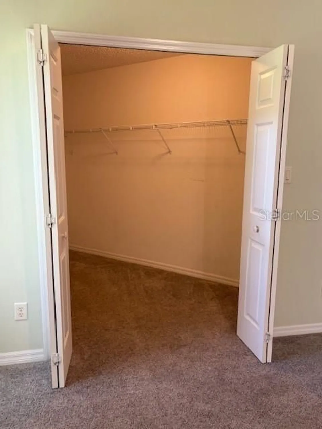 Property Slideshow image 22 of 40 | 4936 sawgrass lake cir, Leesburg, FL, 34748