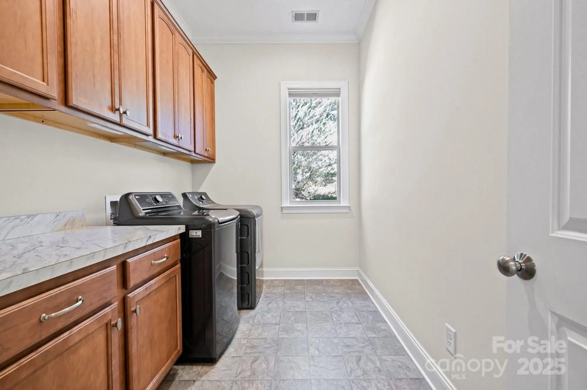 Property Slideshow image 33 of 47 | 448 flat rock dr, Denver, NC, 28037