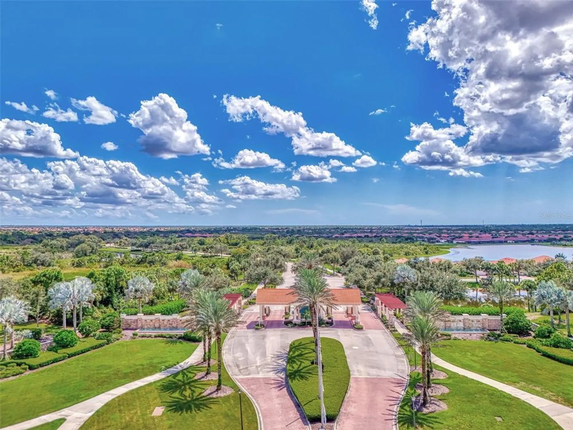 Property Slideshow image 56 of 100 | 24080 spartina dr, Venice, FL, 34293
