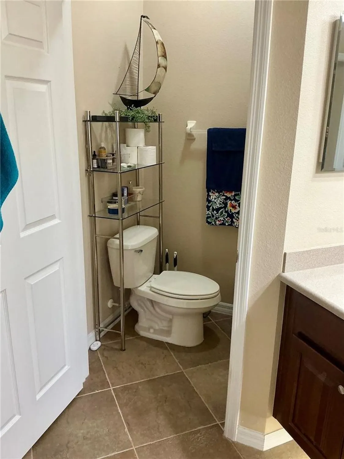 Property Slideshow image 22 of 35 | 22035 belgian ct, Mount Dora, FL, 32757