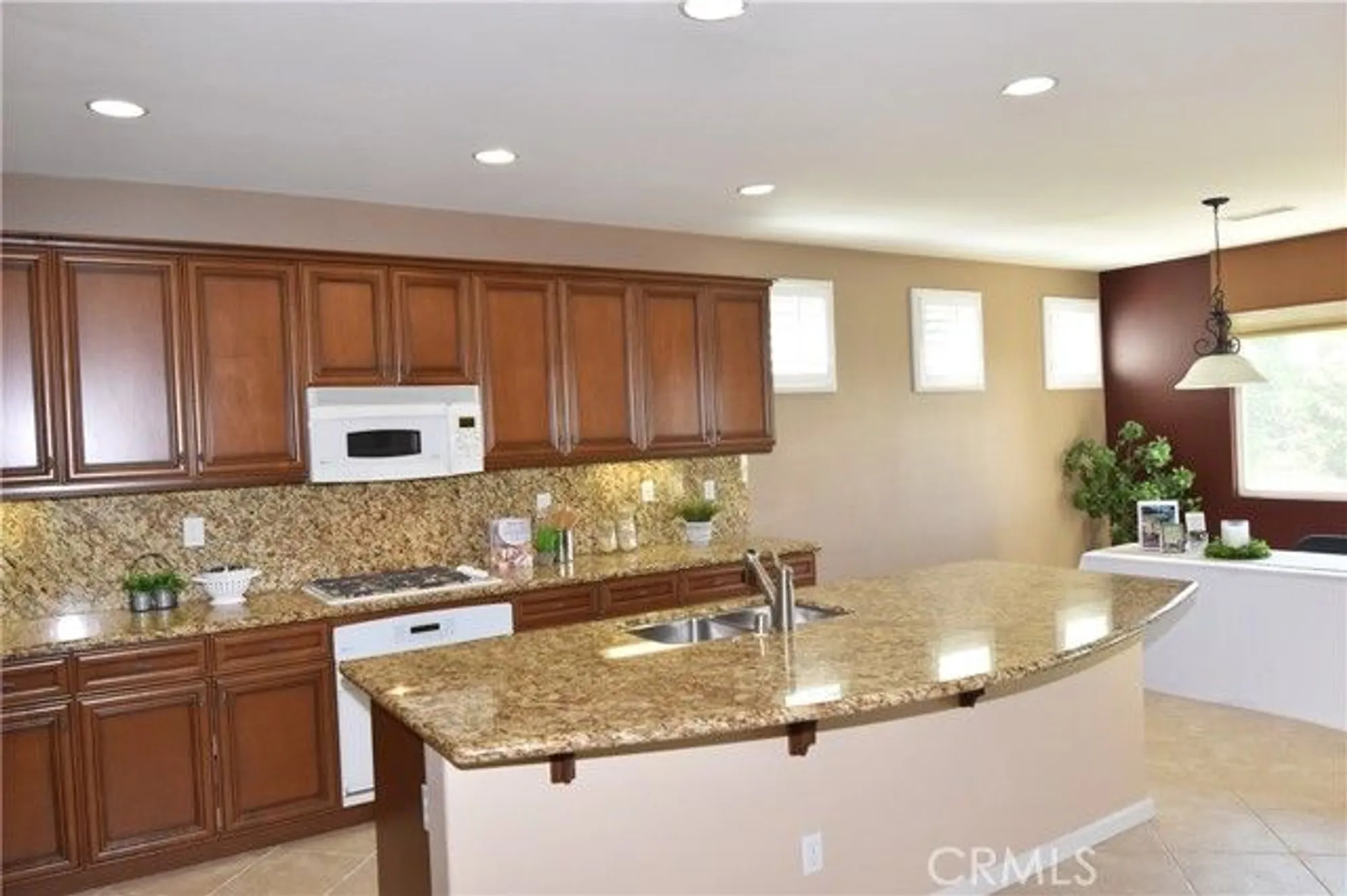 Property Slideshow image 11 of 59 | 8822 cuyamaca st, Corona, CA, 92883