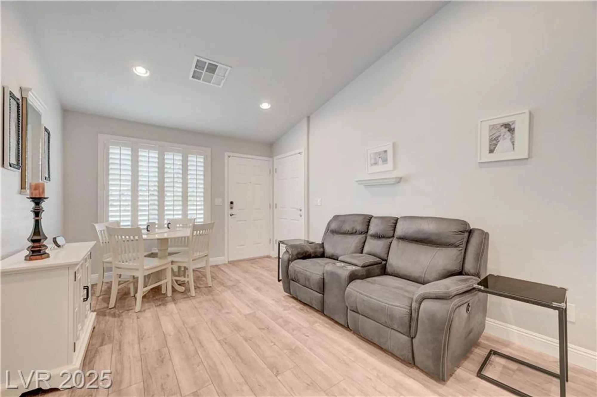 Property Slideshow image 48 of 69 | 3033 merimar dr, Las Vegas, NV, 89134