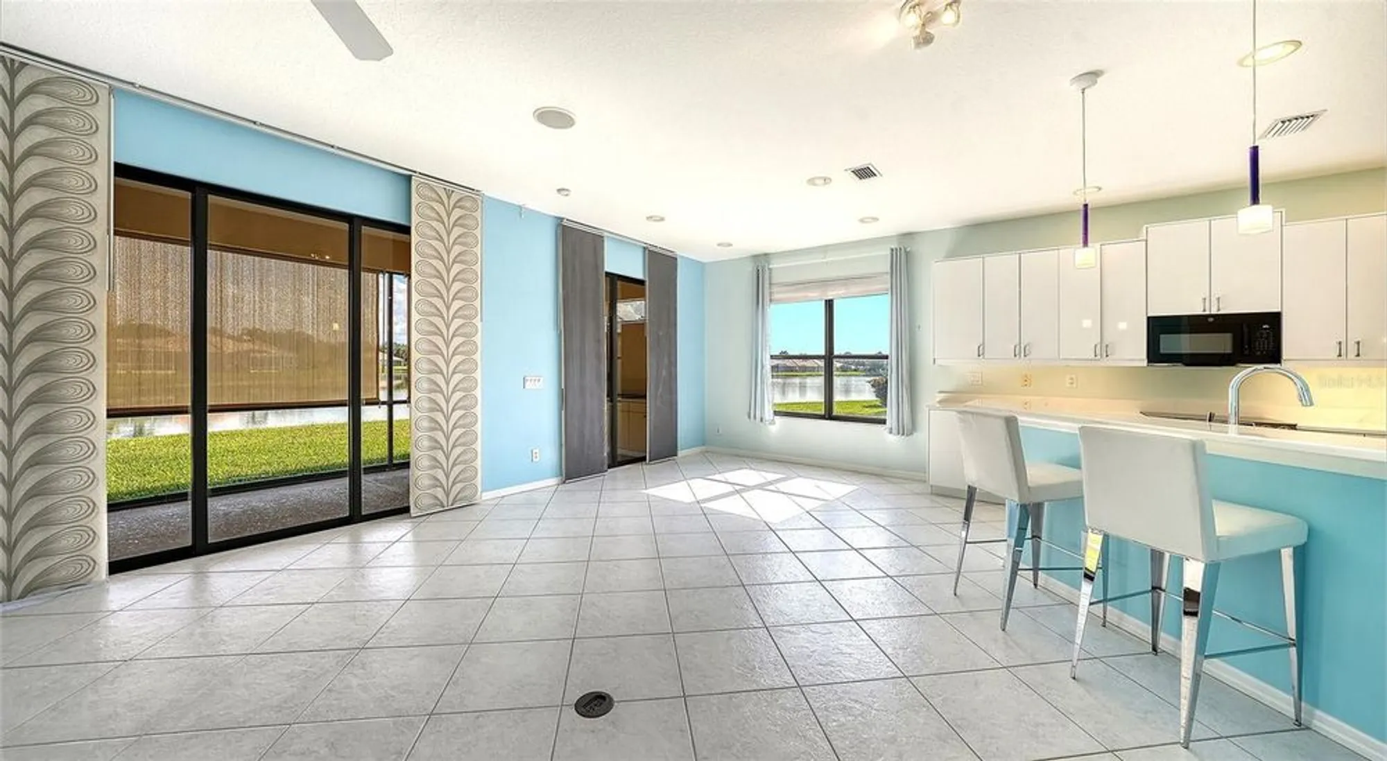Property Slideshow image 15 of 74 | 4160 mackay falls ter, Sarasota, FL, 34243