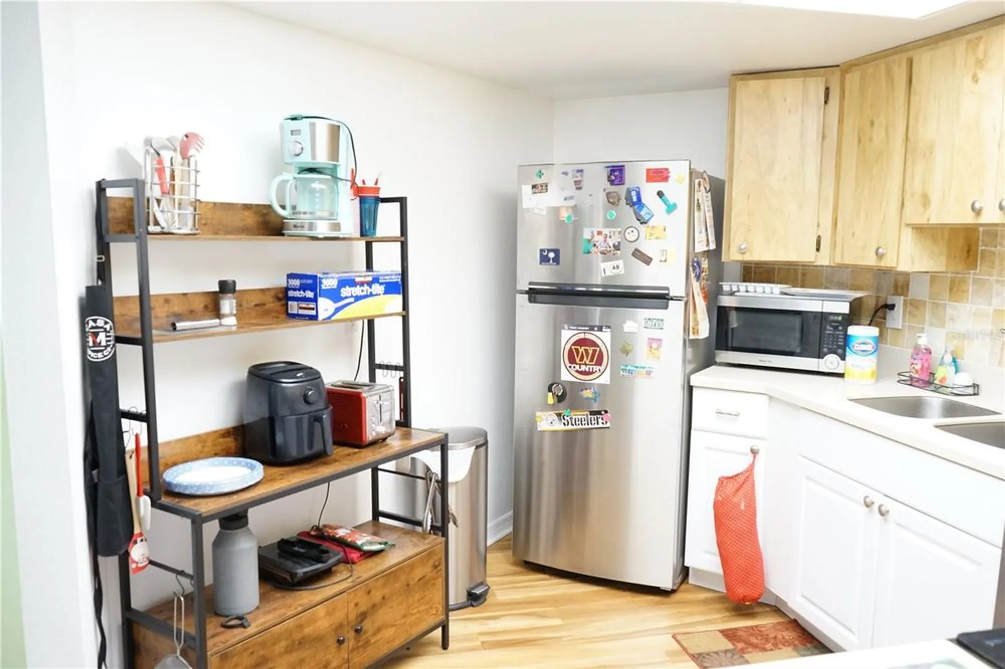 Property Slideshow image 10 of 40 | 413 lake point ct # 4b, Sun City Center, FL, 33573