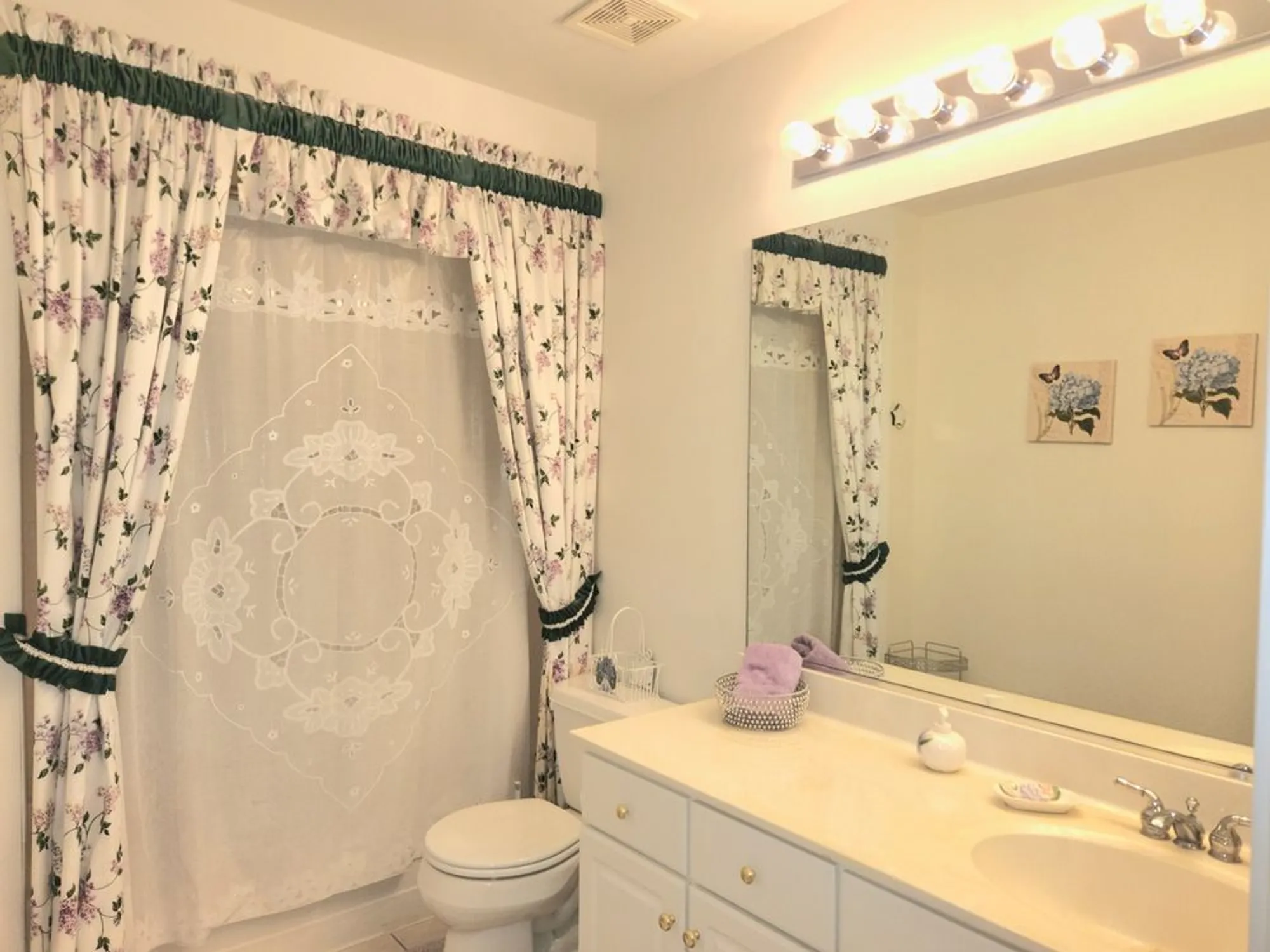 Property Slideshow image 19 of 25 | 21316 w redwood dr, Plainfield, IL, 60544