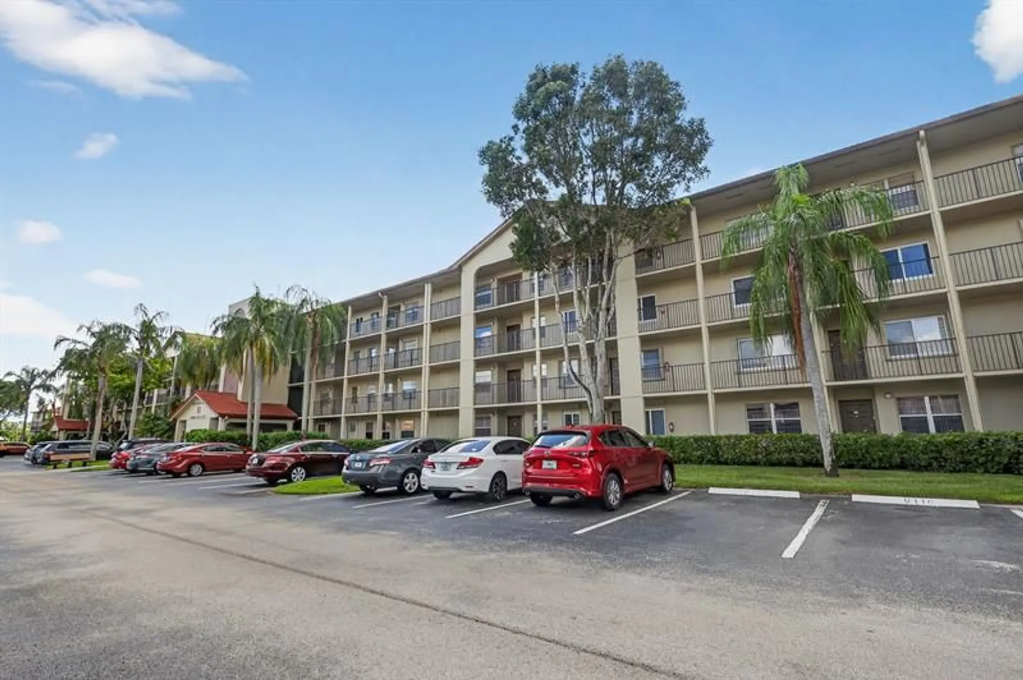 Property Slideshow image 3 of 48 | 13000 sw 15th ct 314u, Pembroke Pines, FL, 33027