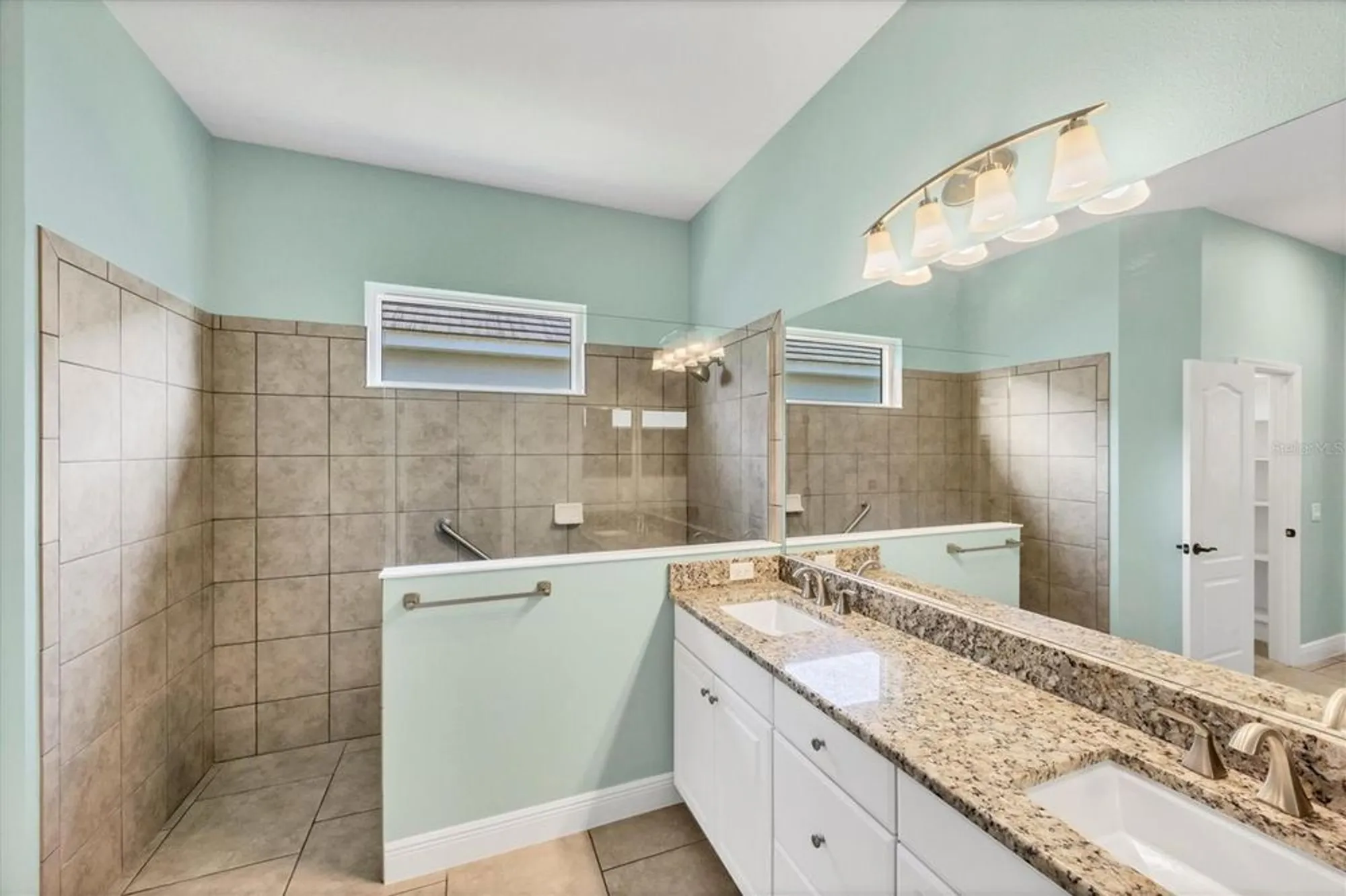 Property Slideshow image 30 of 83 | 4118 midnight blue run, Bradenton, FL, 34211