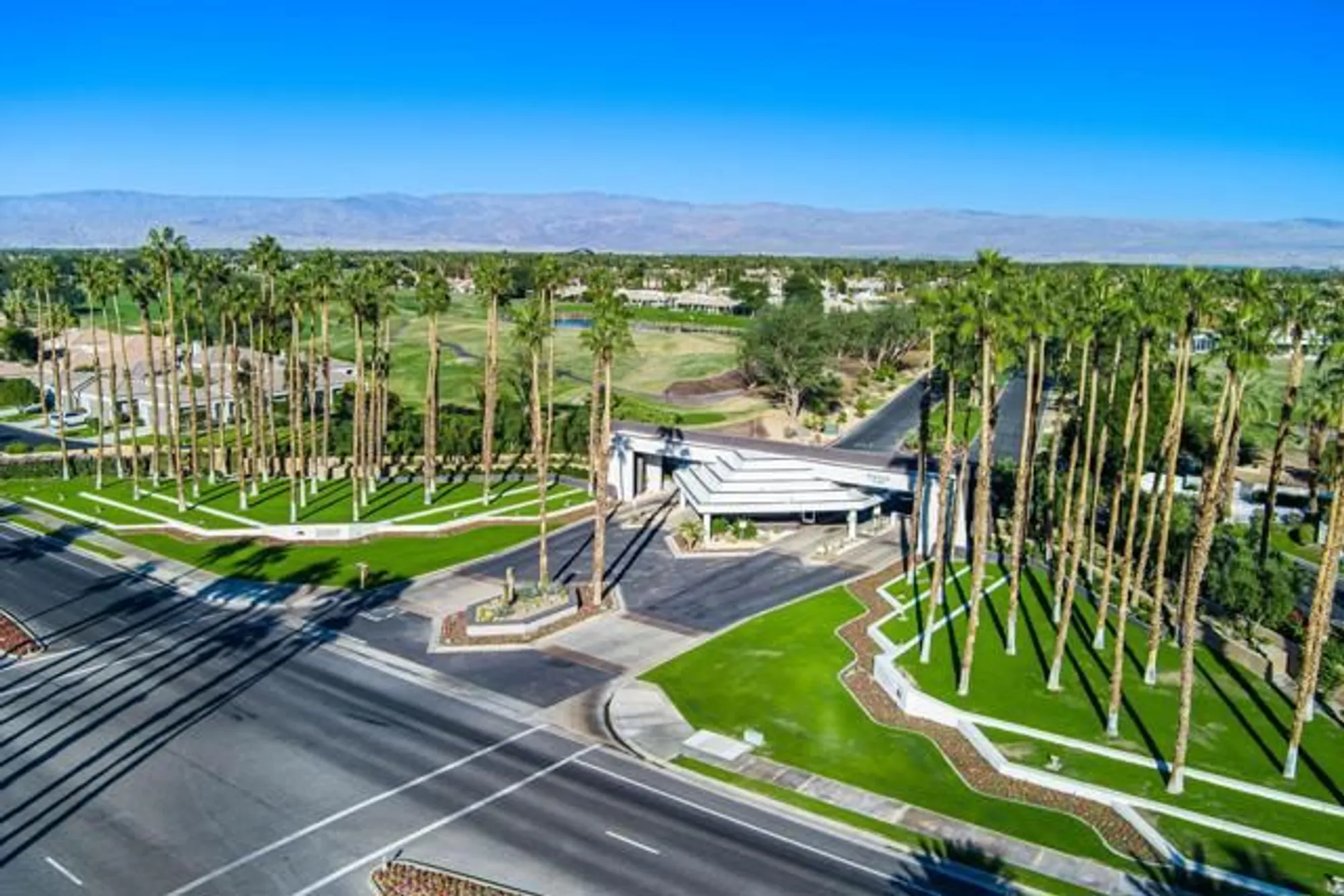 Property Slideshow image 40 of 50 | 55406 laurel vly, La Quinta, CA, 92253