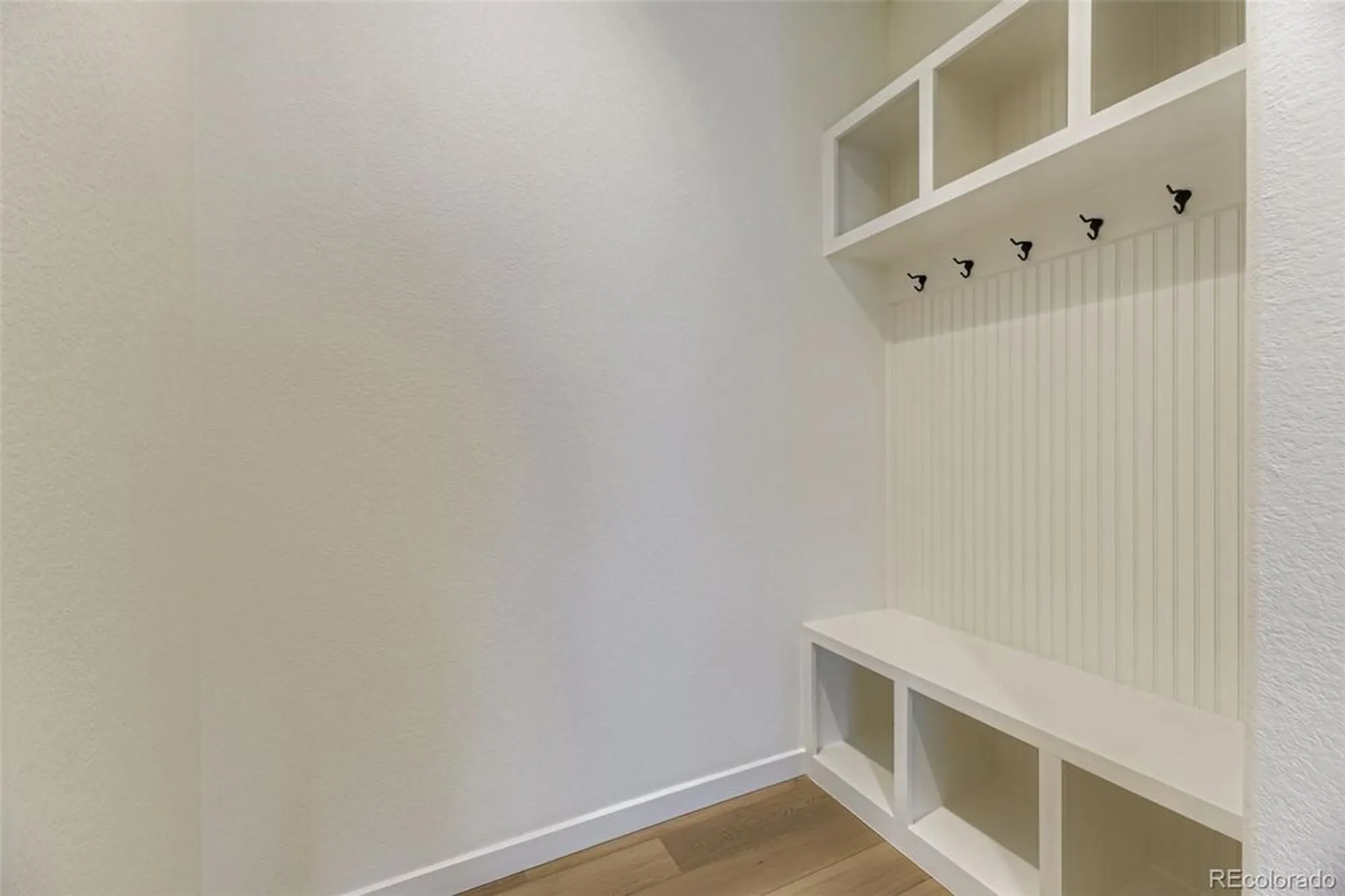 Property Slideshow image 21 of 26 | 8902 s riviera way, Aurora, CO, 80016