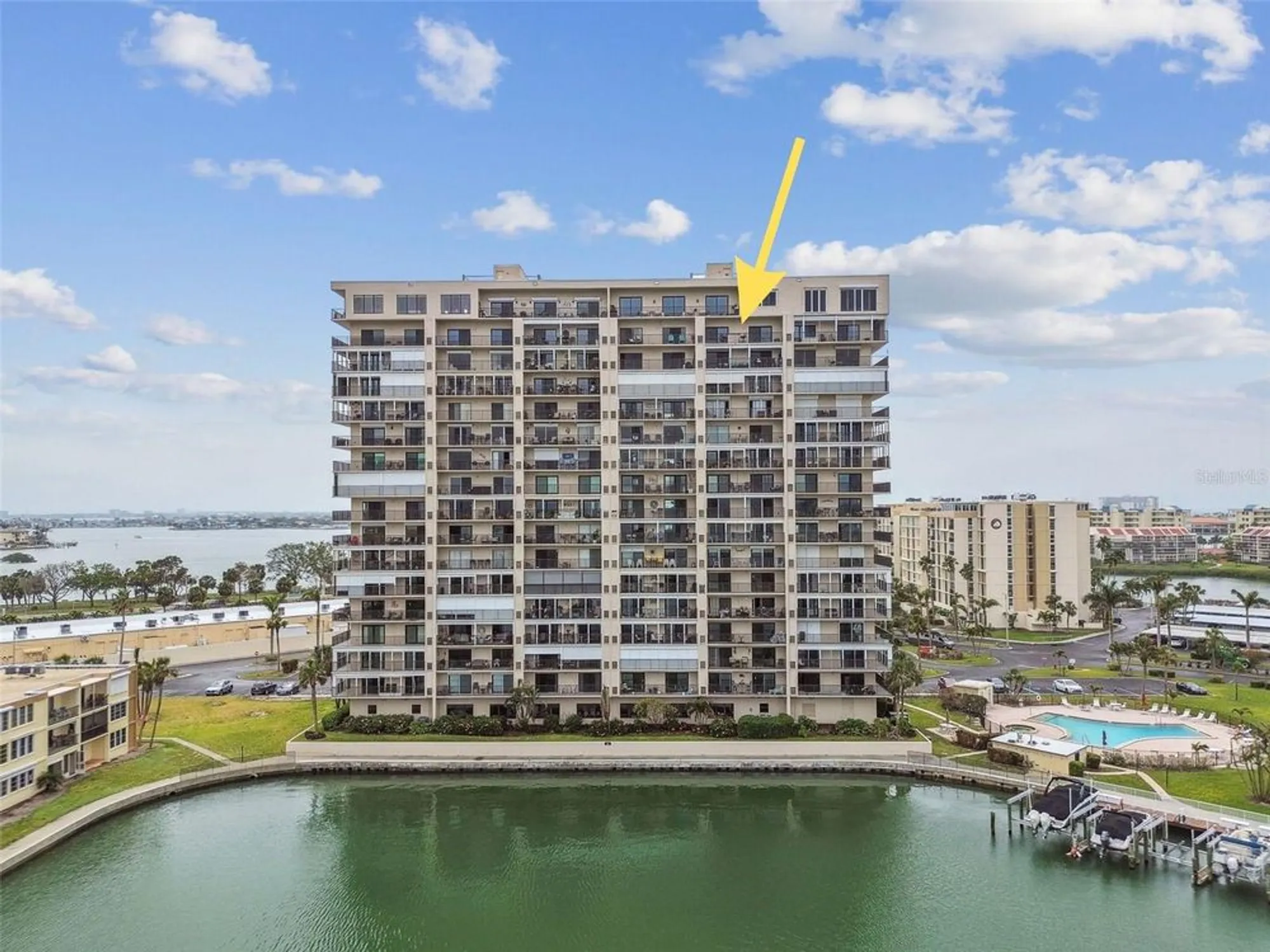 Property Slideshow image 6 of 73 | 7300 sun island dr 1705, South Pasadena, FL, 33707