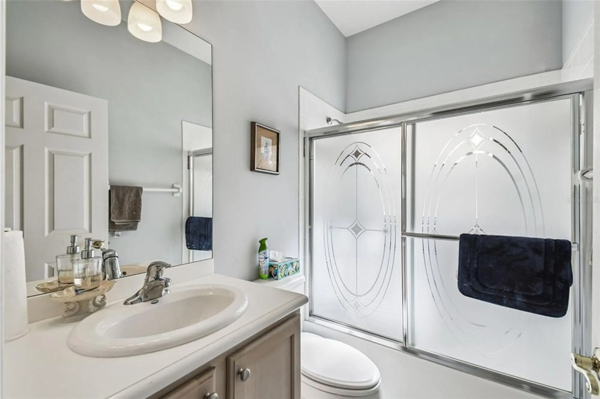 Property Slideshow image 23 of 46 | 100 meridian ave, Poinciana, FL, 34759