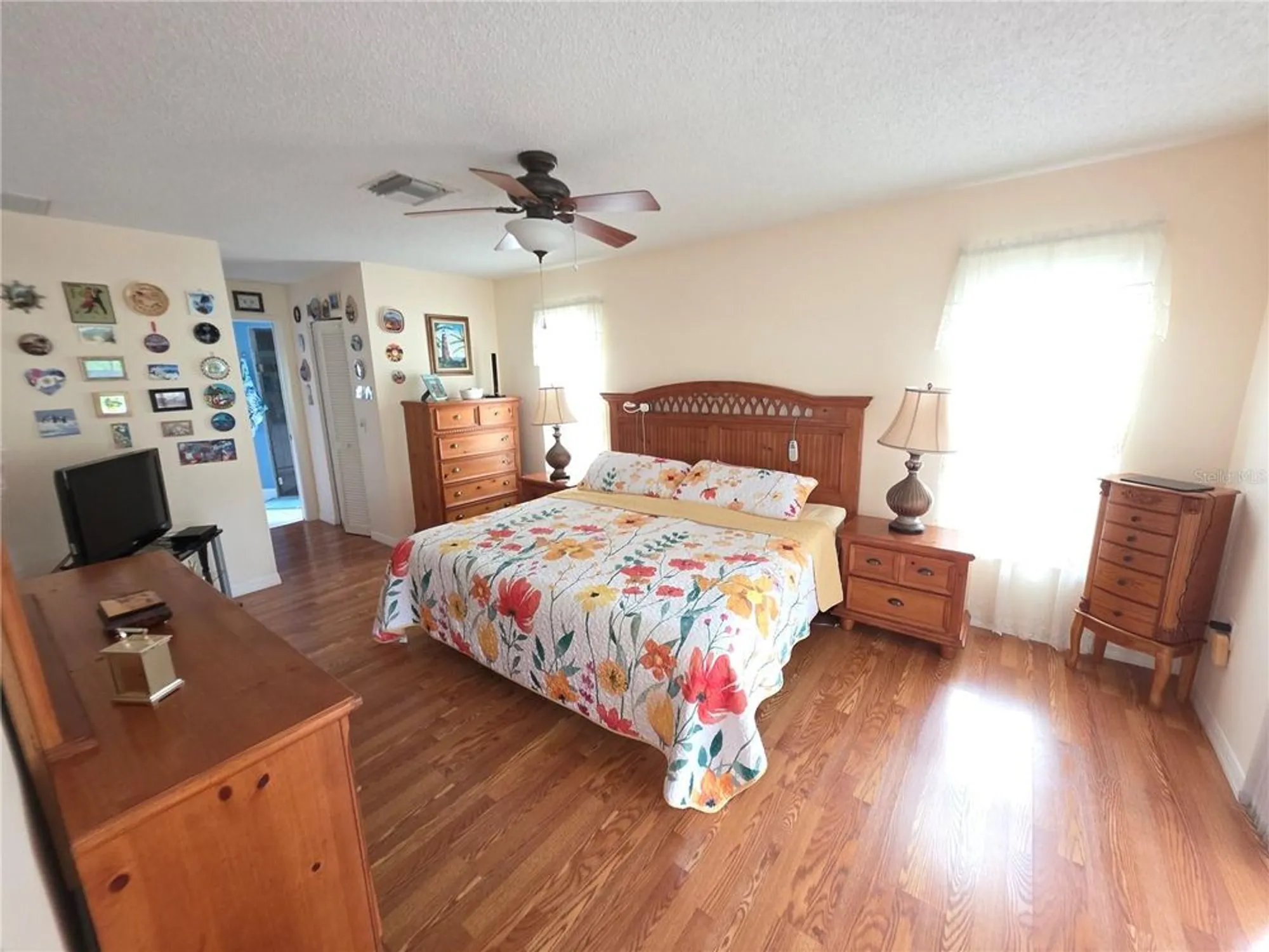 Property Slideshow image 22 of 46 | 6345 pine meadows dr, Spring Hill, FL, 34606