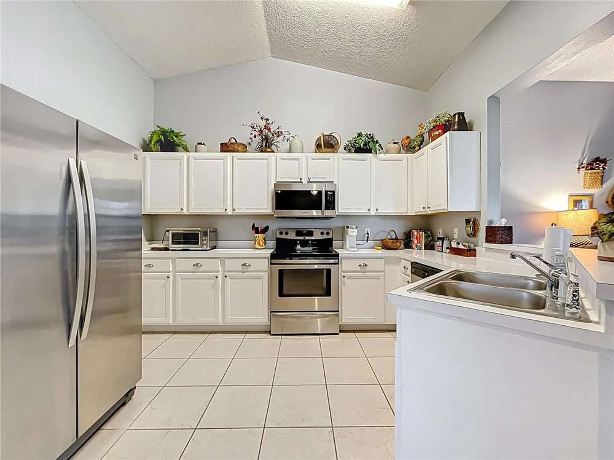 Property Slideshow image 17 of 52 | 26338 glen eagle dr, Leesburg, FL, 34748