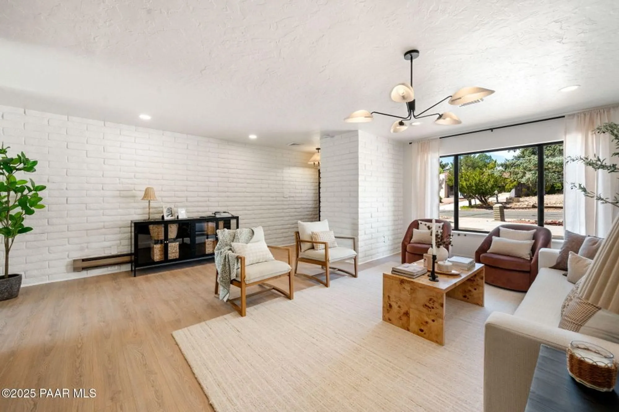 Property Slideshow image 7 of 32 | 679 tawa ct, Prescott, AZ, 86301